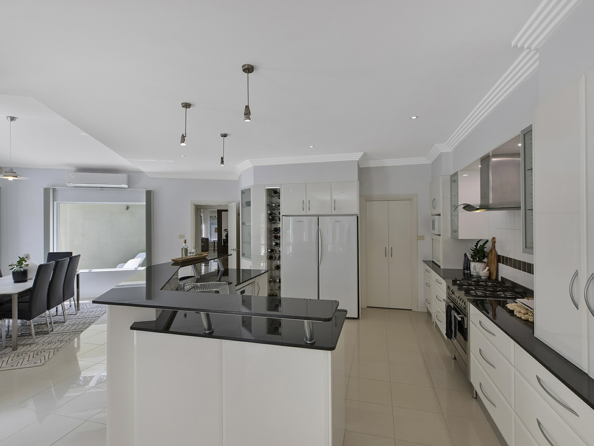424 The Entrance Road, ERINA HEIGHTS