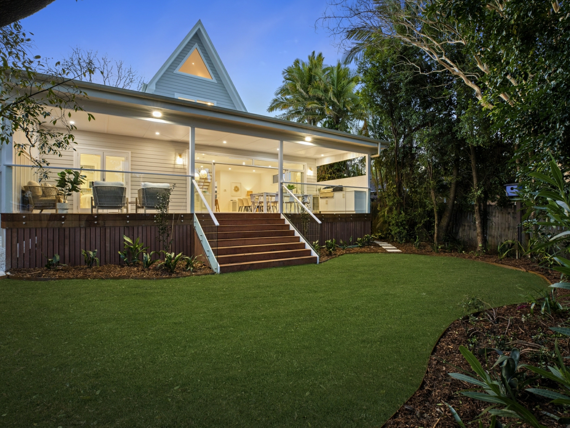 10 Benwerrin Road, WAMBERAL