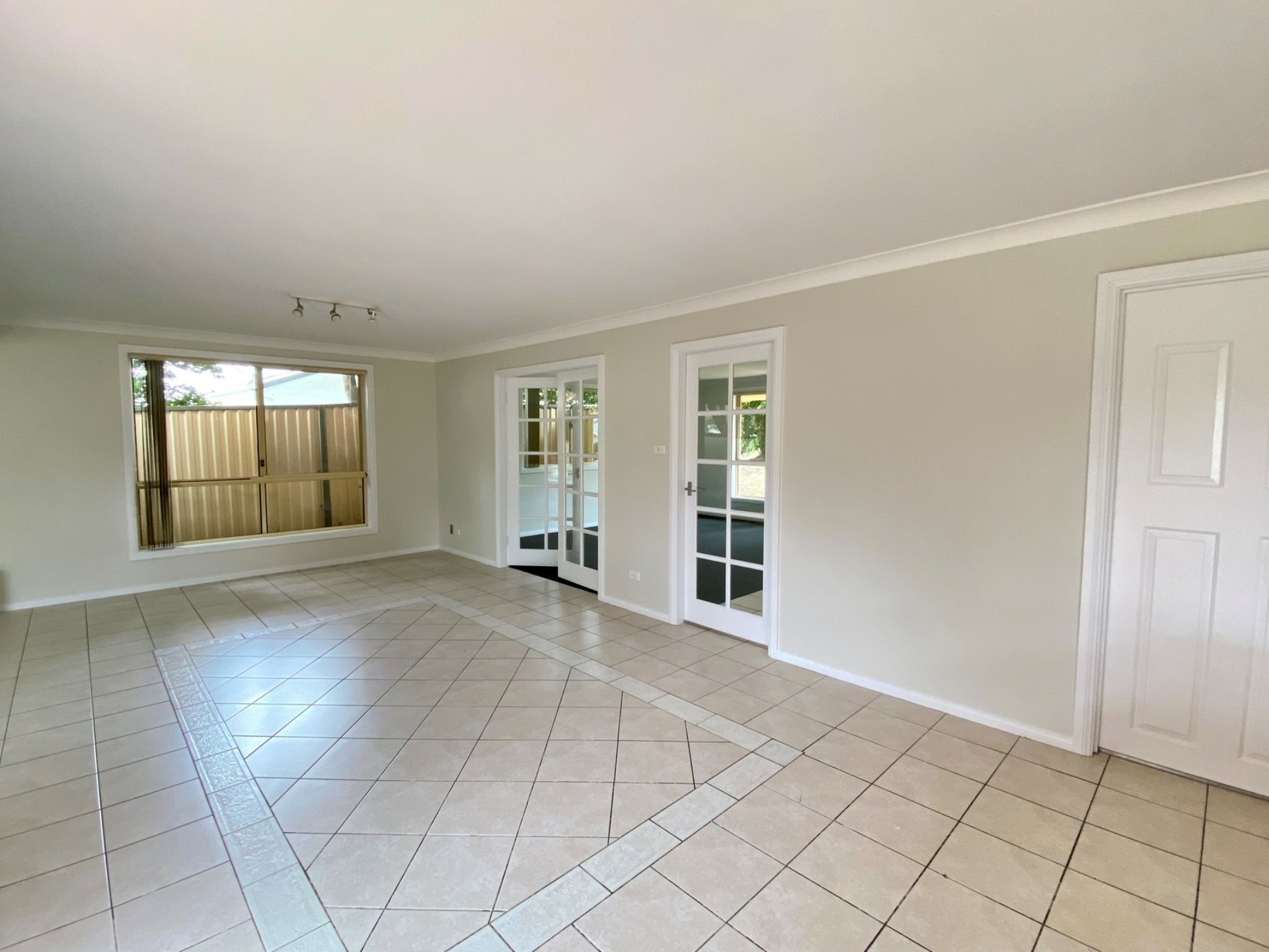 184 Karalta Road, ERINA