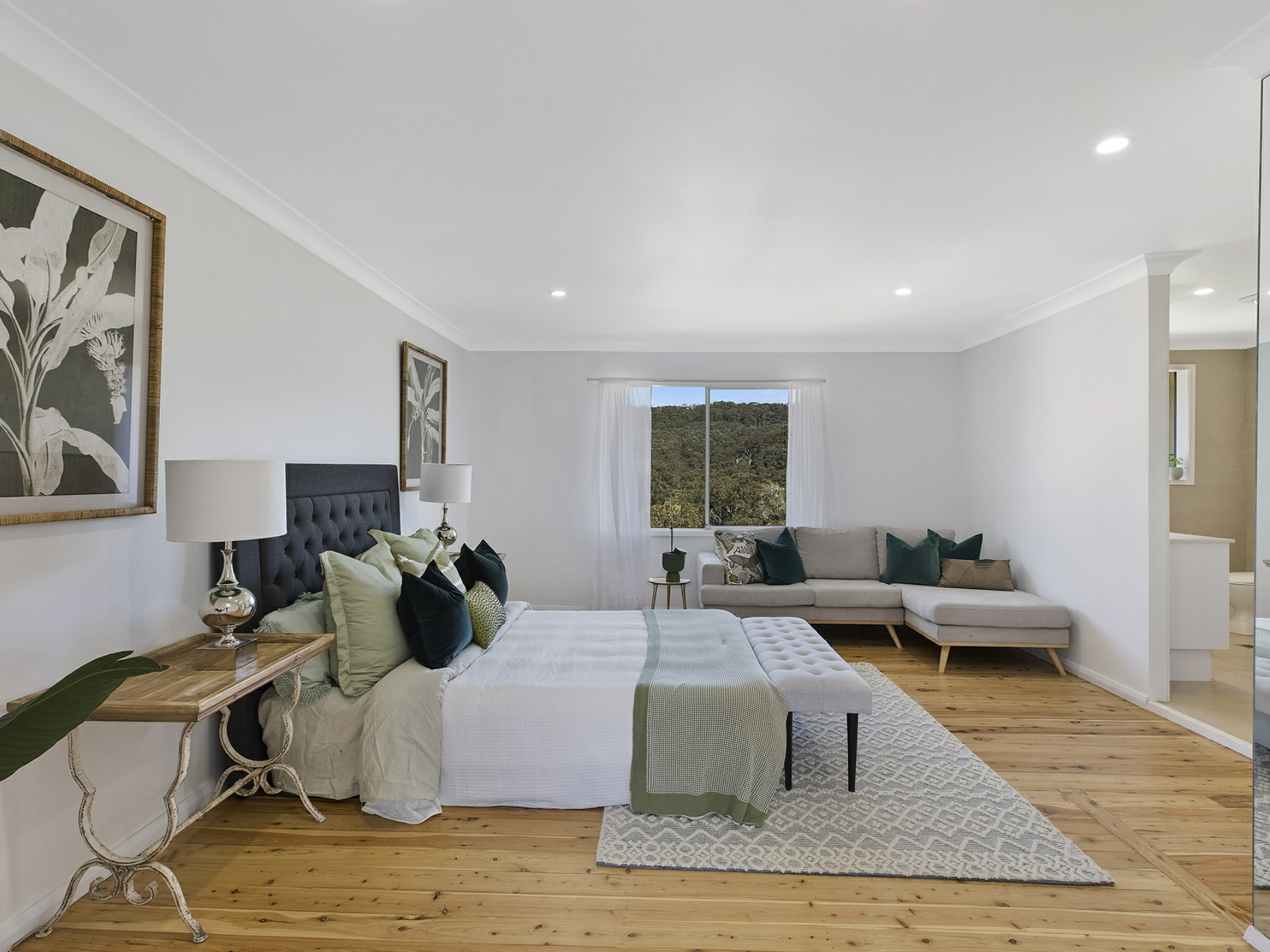96 The Ridgeway, LISAROW