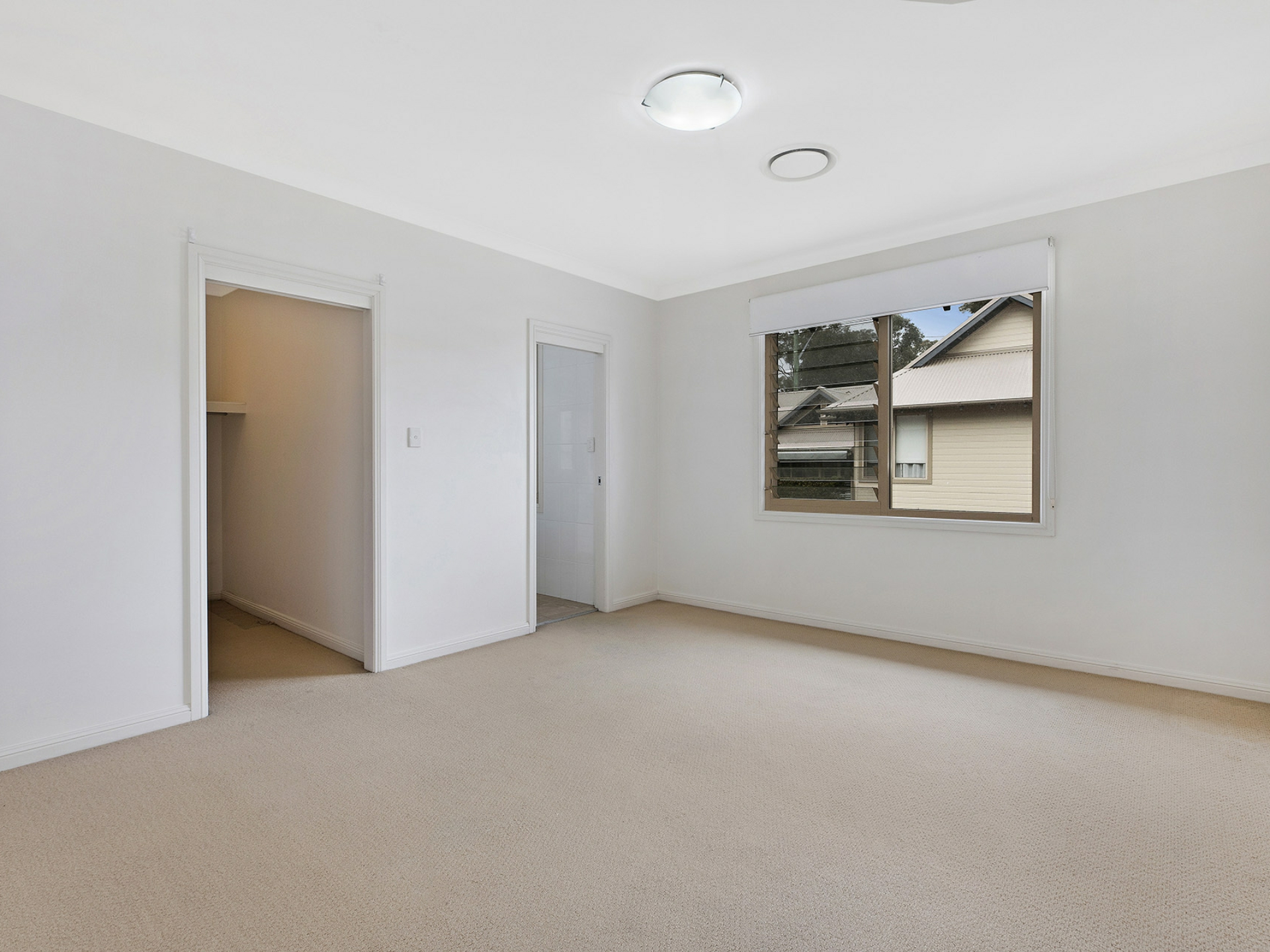 17/41-55 Terrigal Drive, TERRIGAL