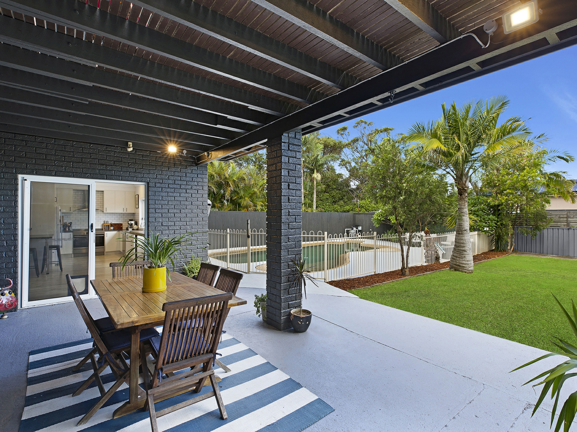 23 Heights Crescent, WAMBERAL
