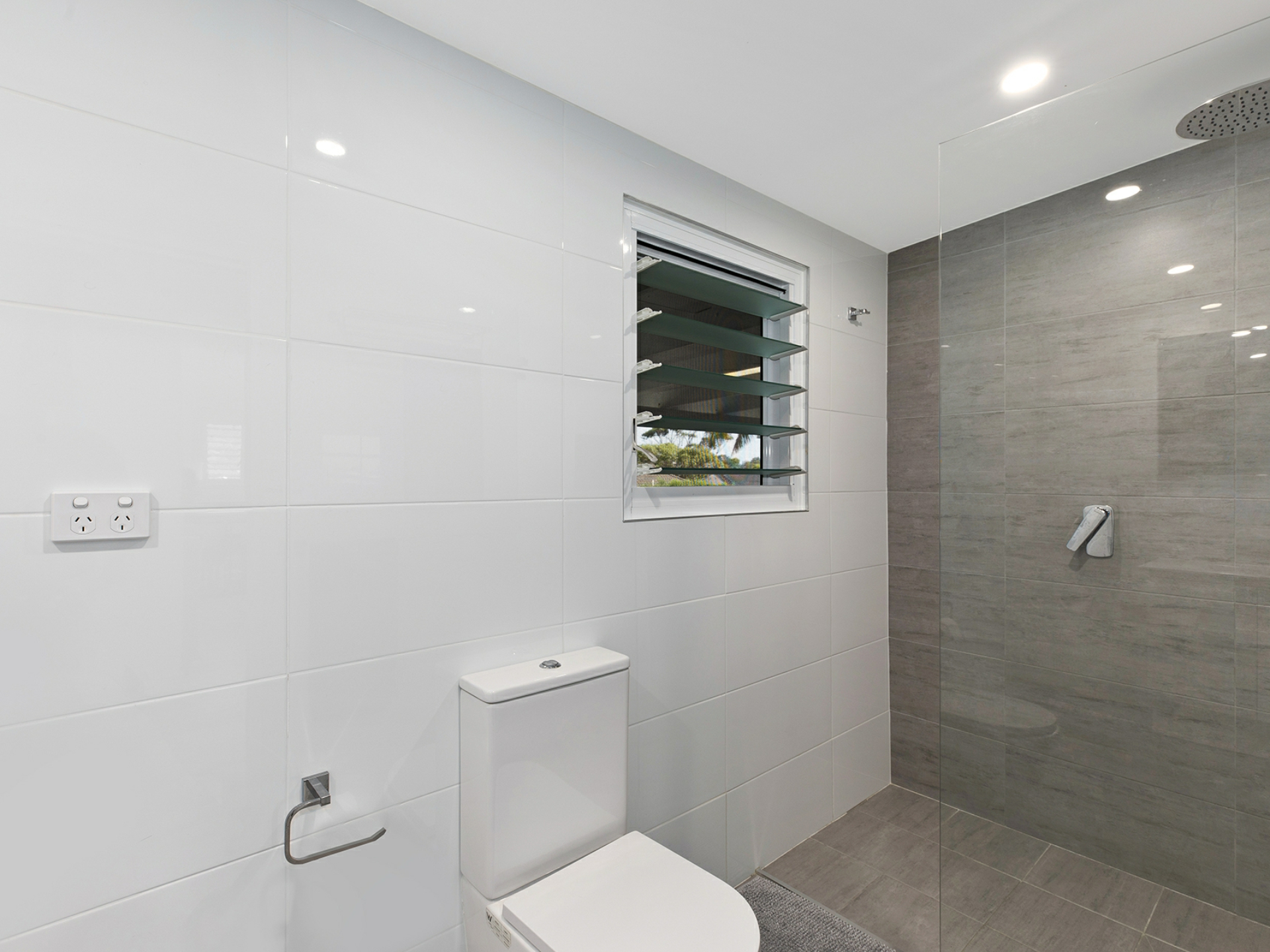 23 Heights Crescent, WAMBERAL