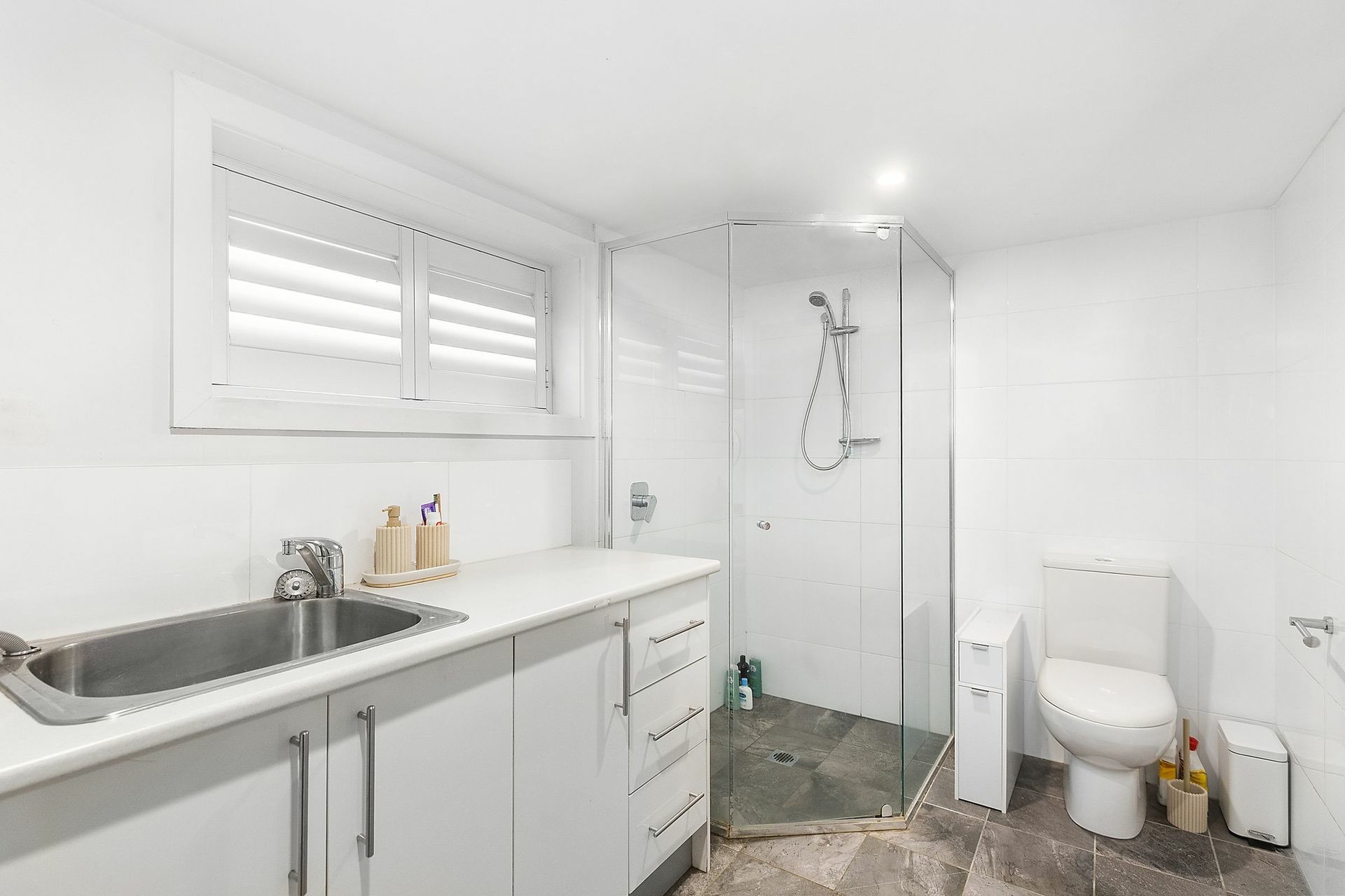 670 The Entrance Road, WAMBERAL