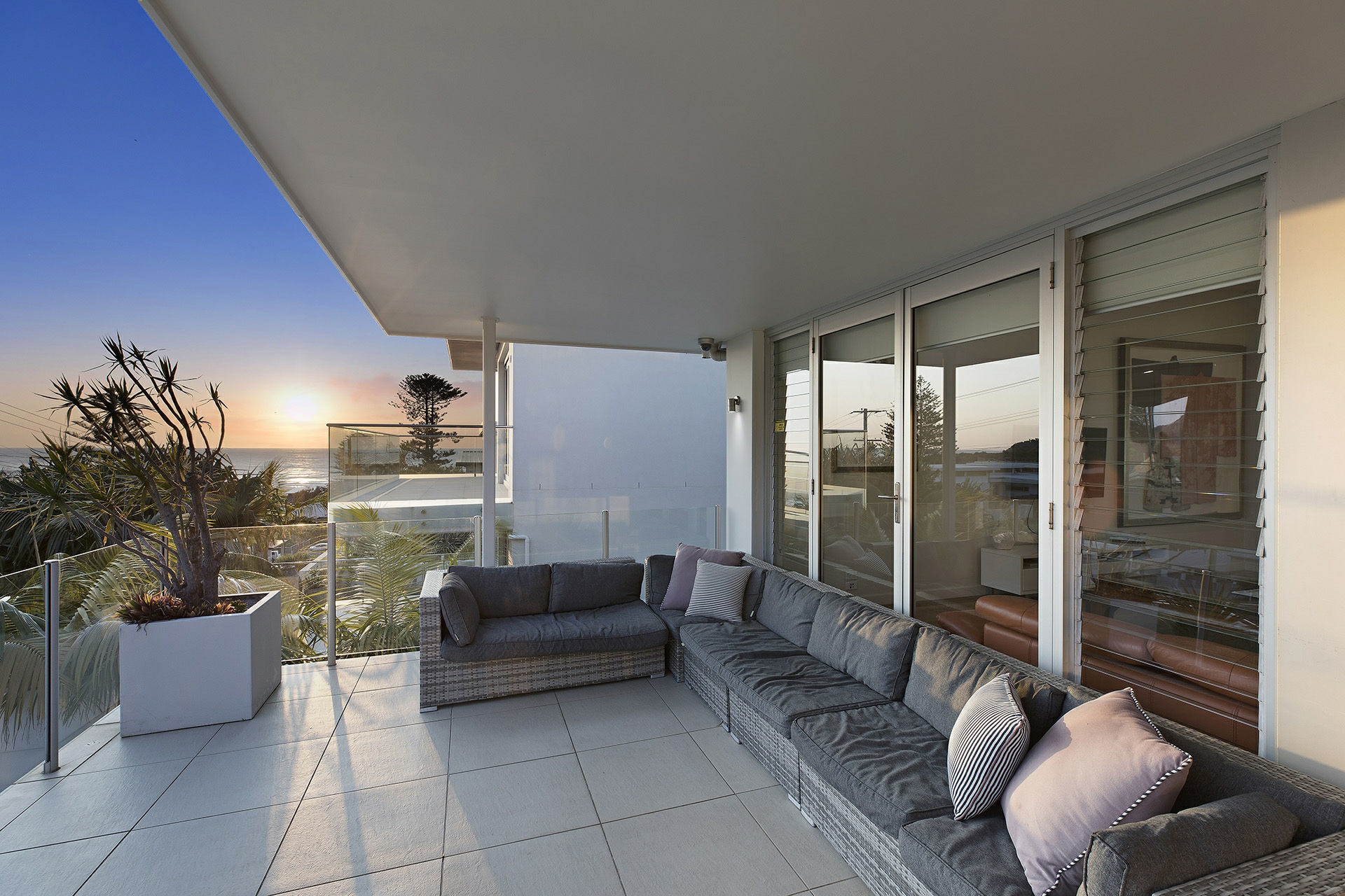 18 Dover Road, WAMBERAL