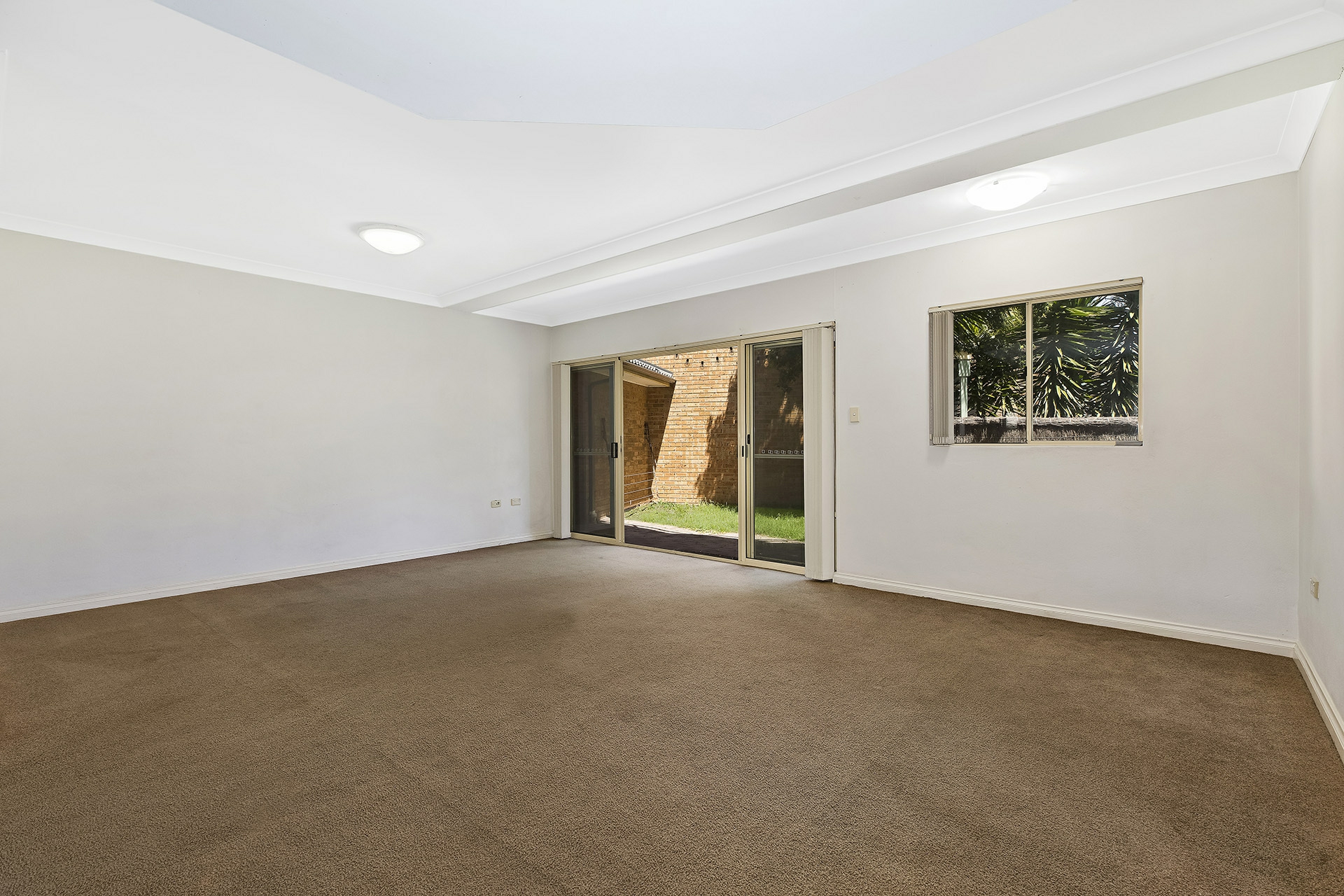 2/58 Ocean View Drive, WAMBERAL