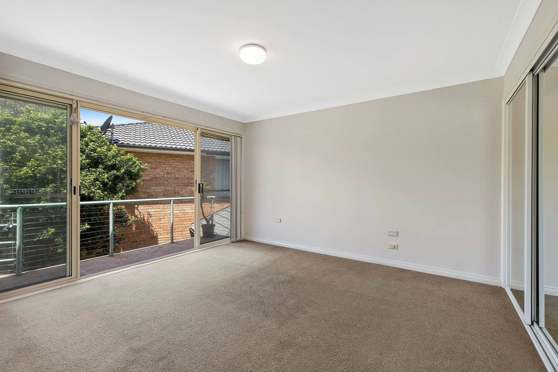 2/58 Ocean View Drive, WAMBERAL