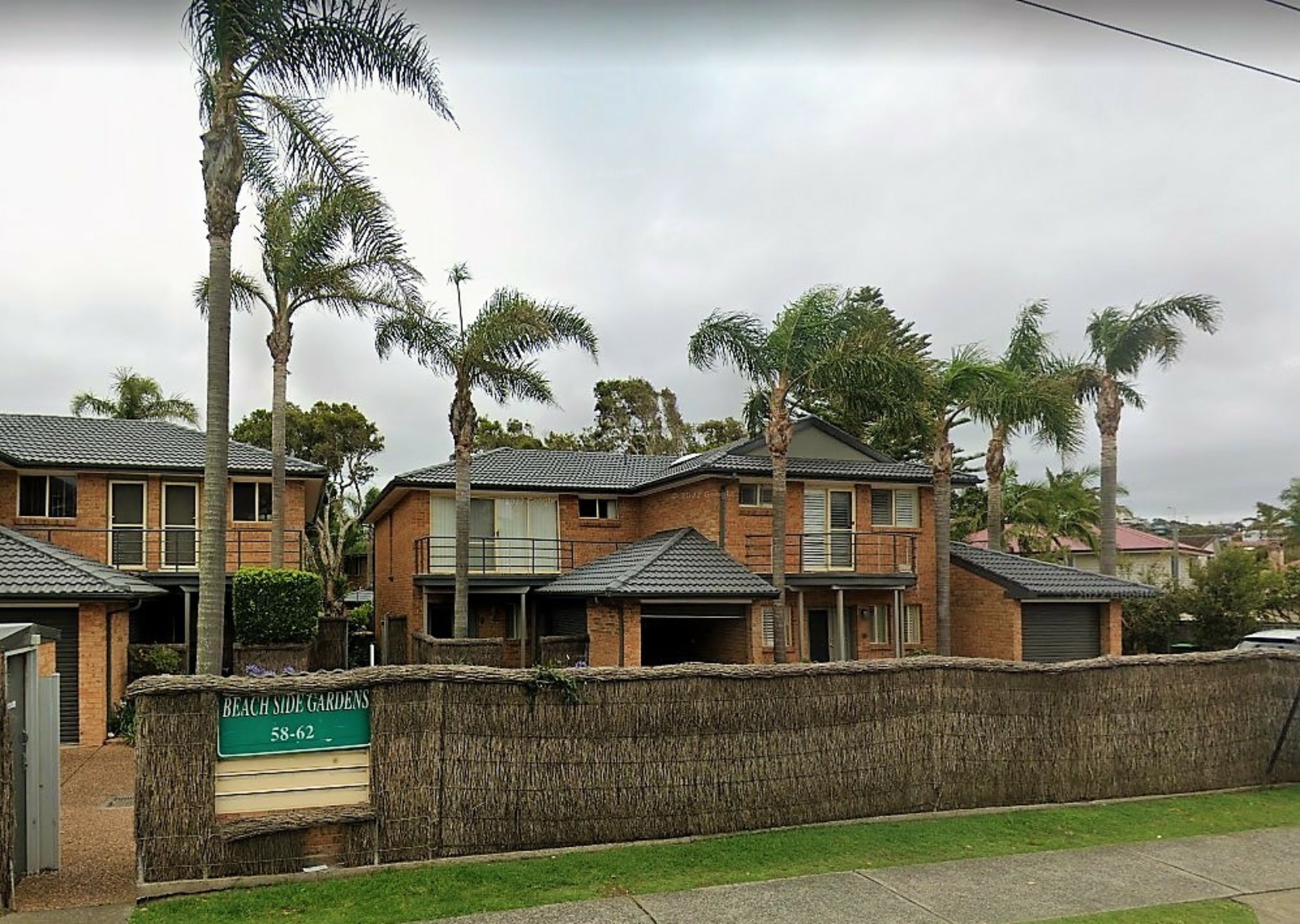 2/58 Ocean View Drive, WAMBERAL