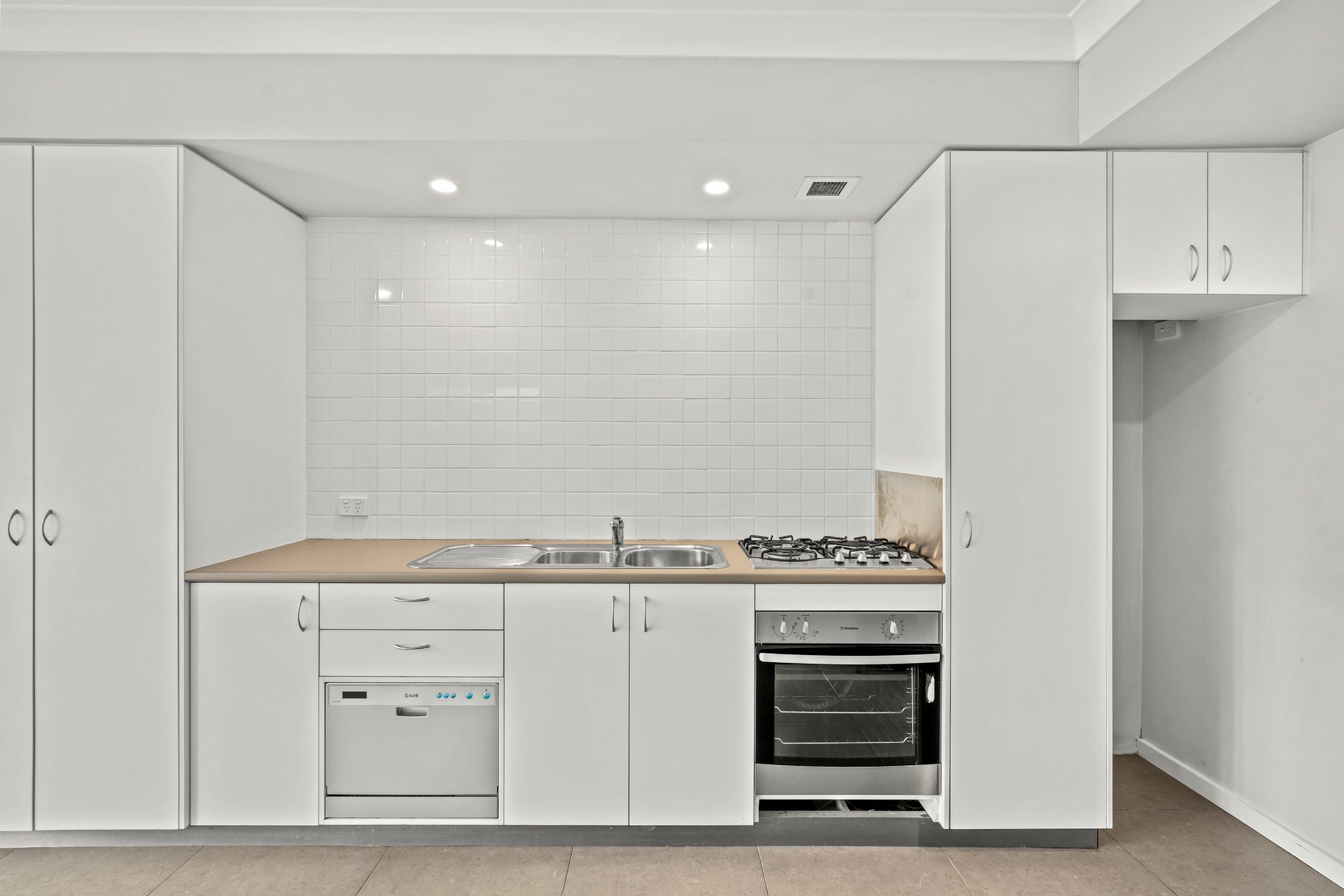 2/21 Jarrett Street, NORTH GOSFORD