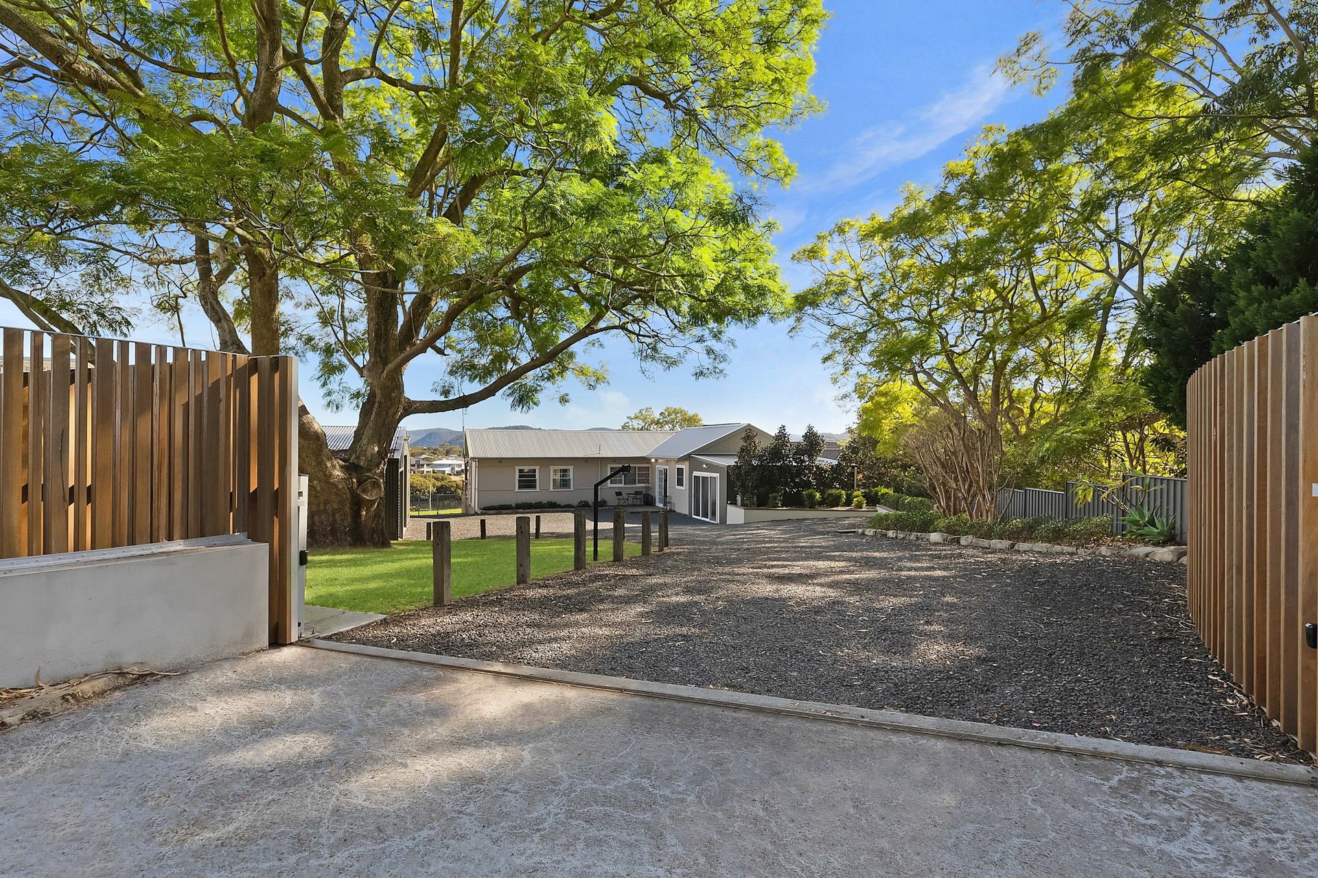 19 Empire Bay Drive, DALEYS POINT