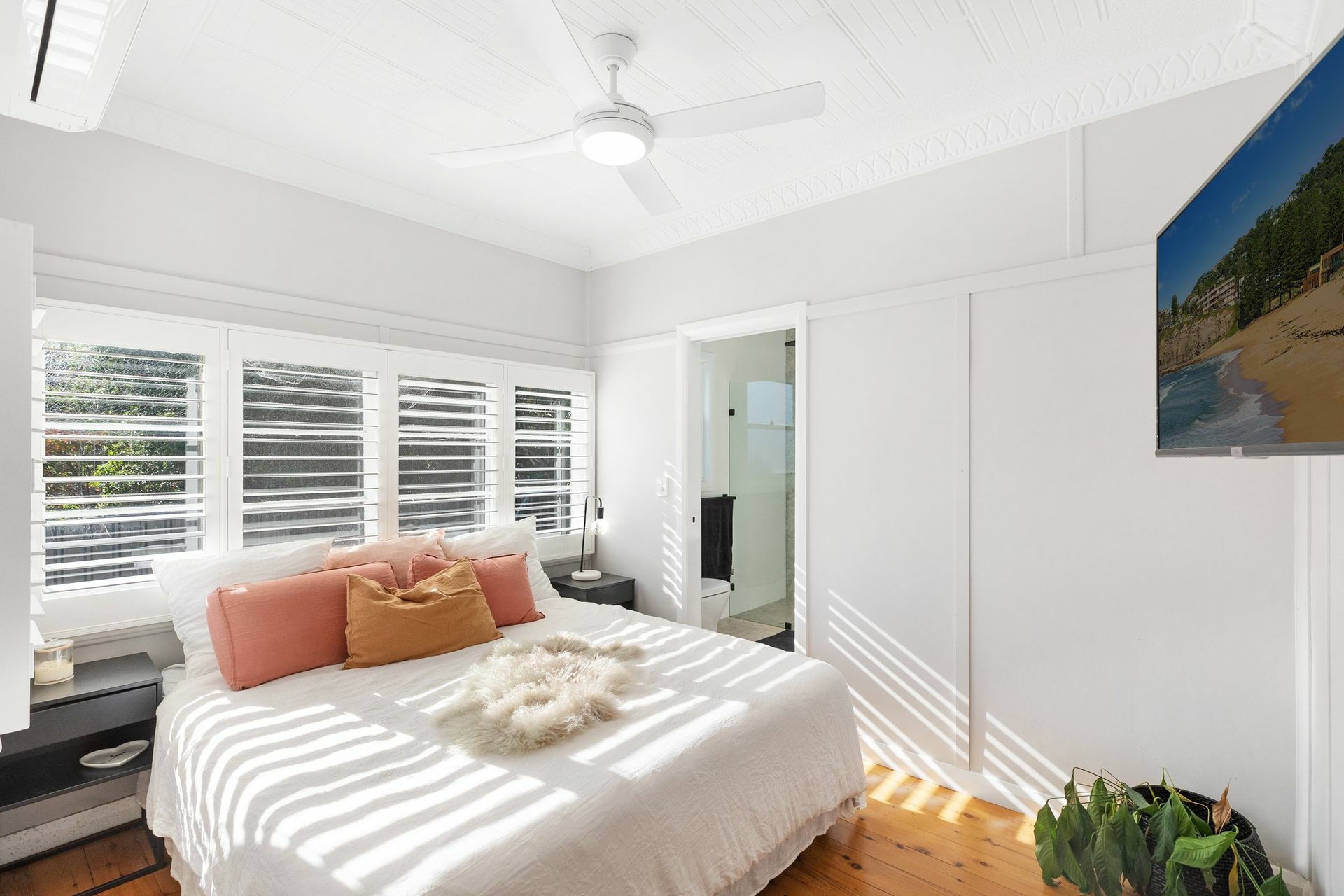 19 Empire Bay Drive, DALEYS POINT