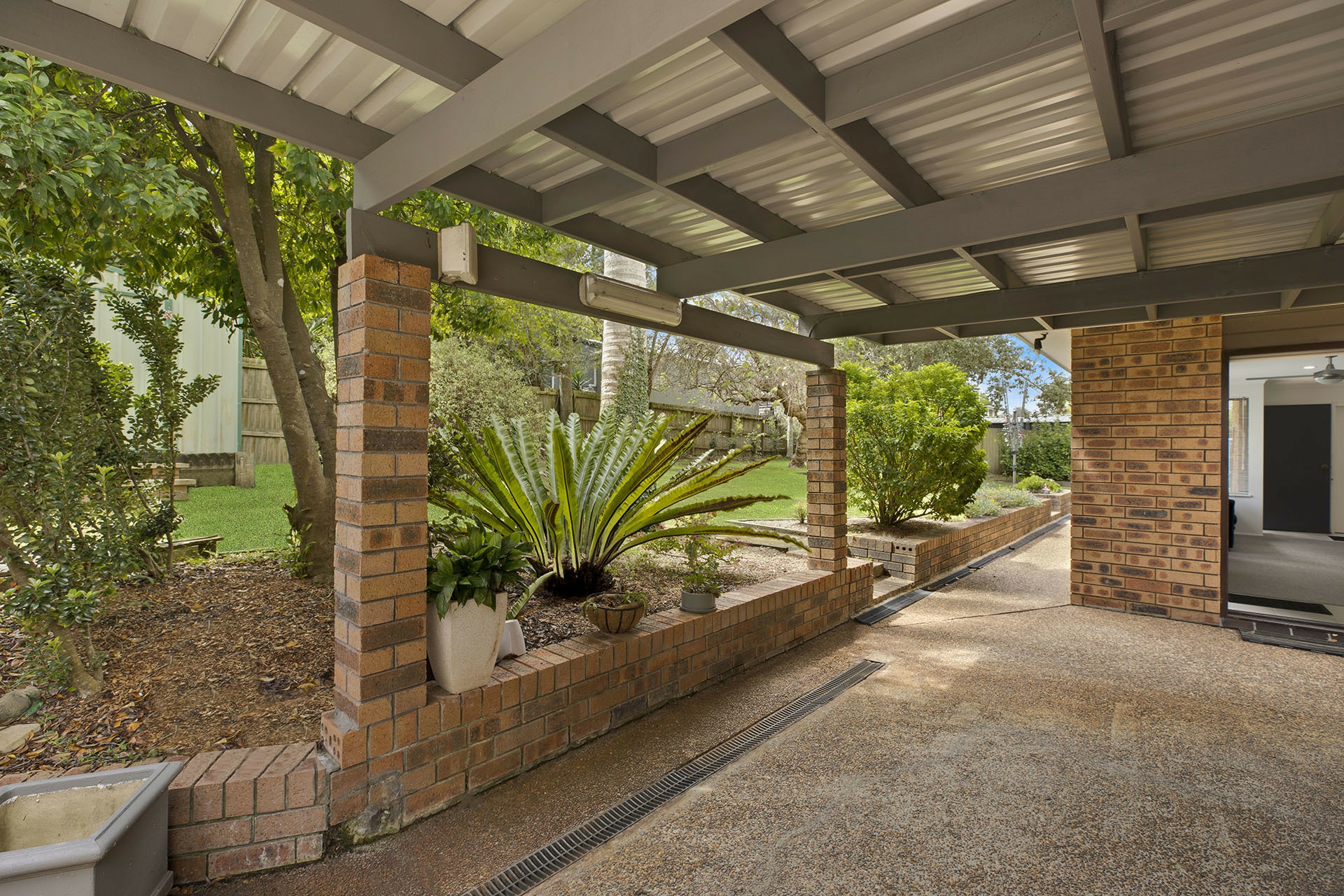 39 Windsor Road Wamberal NSW Property Details LJ Hooker