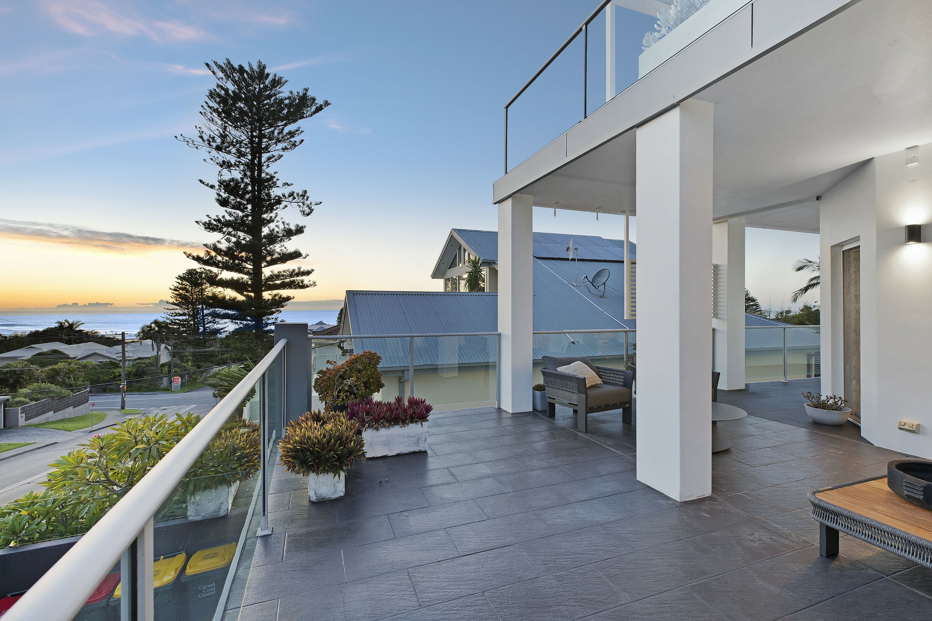 12 Dover Road, WAMBERAL