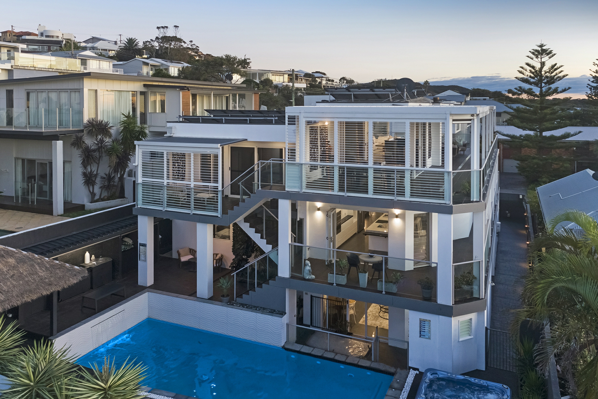 12 Dover Road, WAMBERAL
