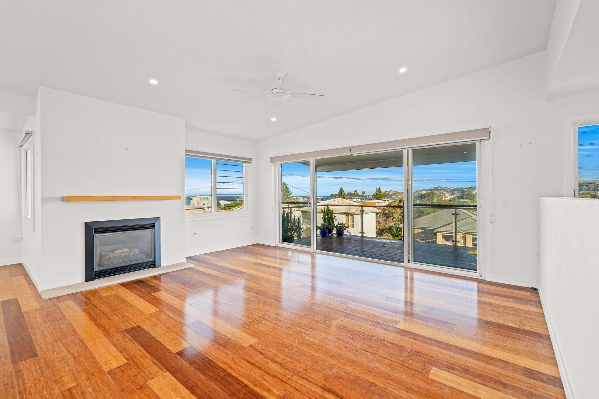 9 Lumeah Avenue, WAMBERAL