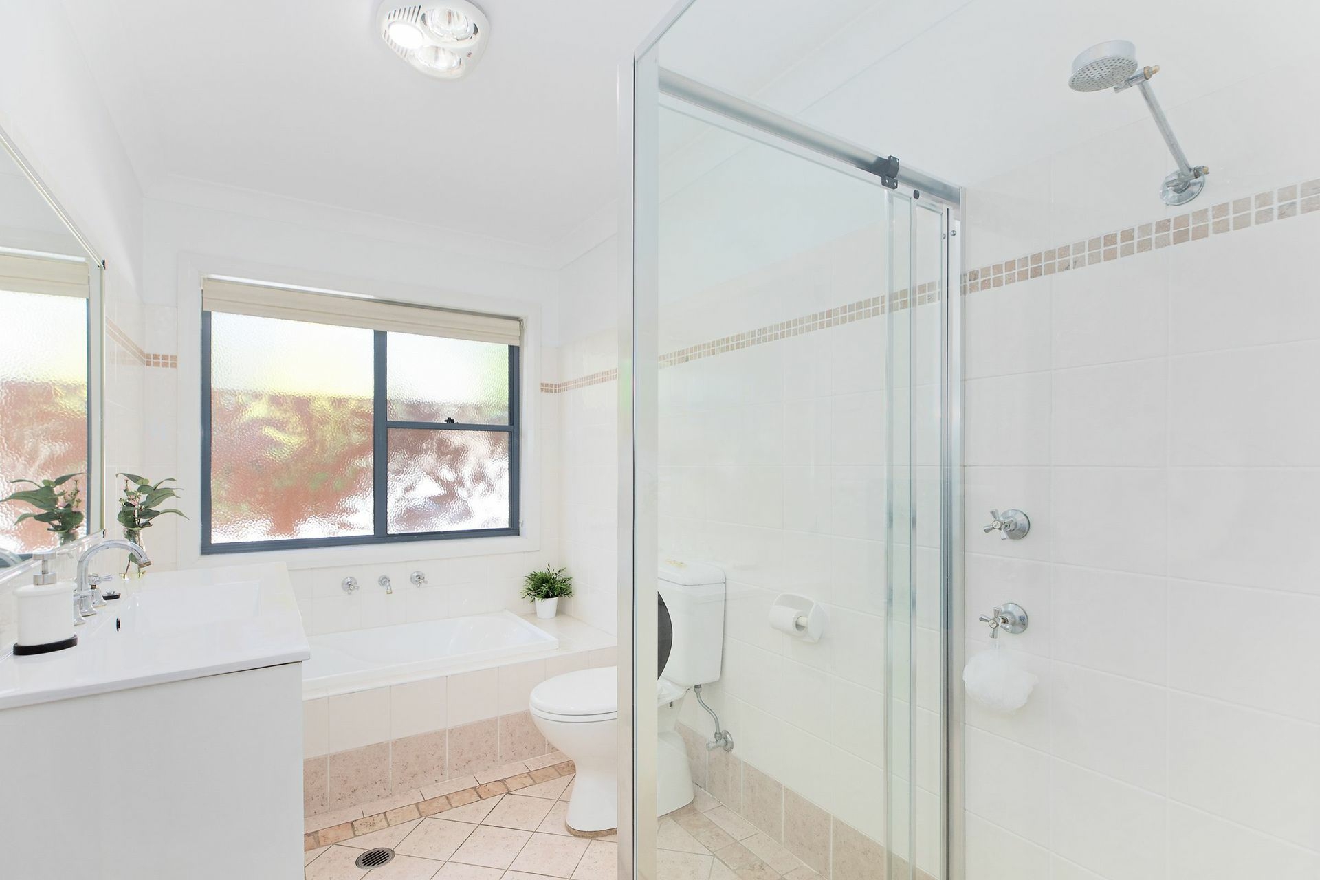 1/85-89 Willoughby Road, TERRIGAL