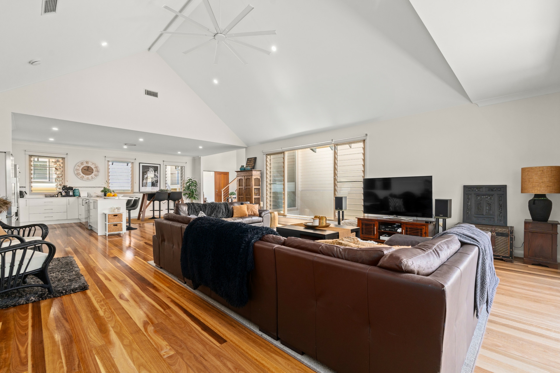 27/41-55 Terrigal Drive, TERRIGAL