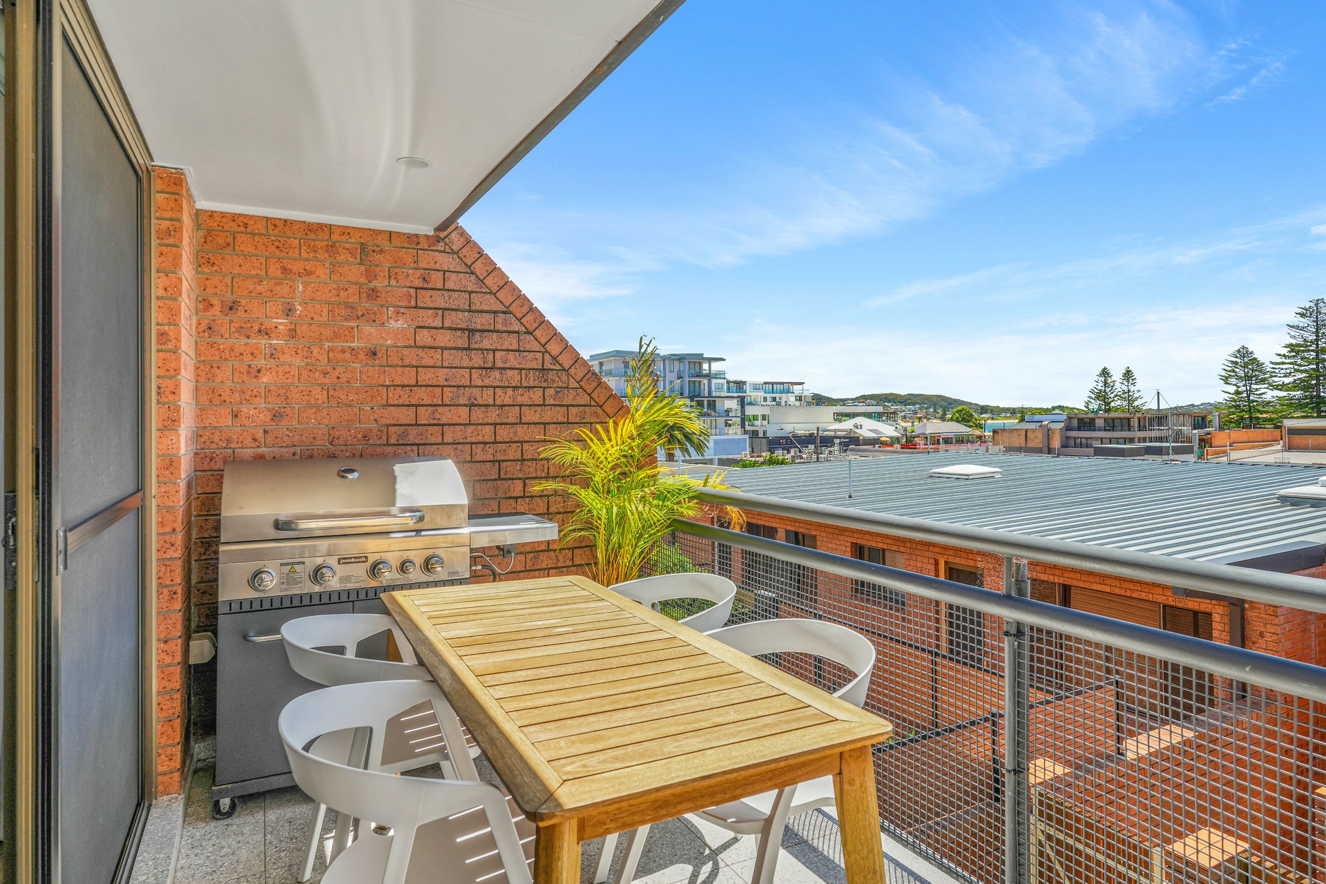 1/10 Church Street, Terrigal
