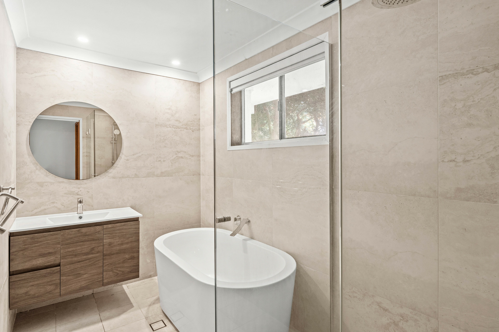 39 Noorong Avenue, FORRESTERS BEACH