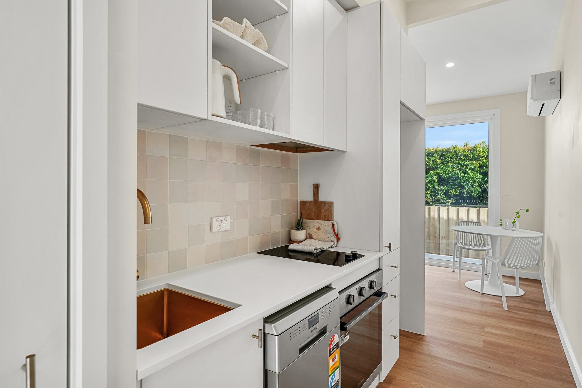 8/59 Terrigal Drive, TERRIGAL