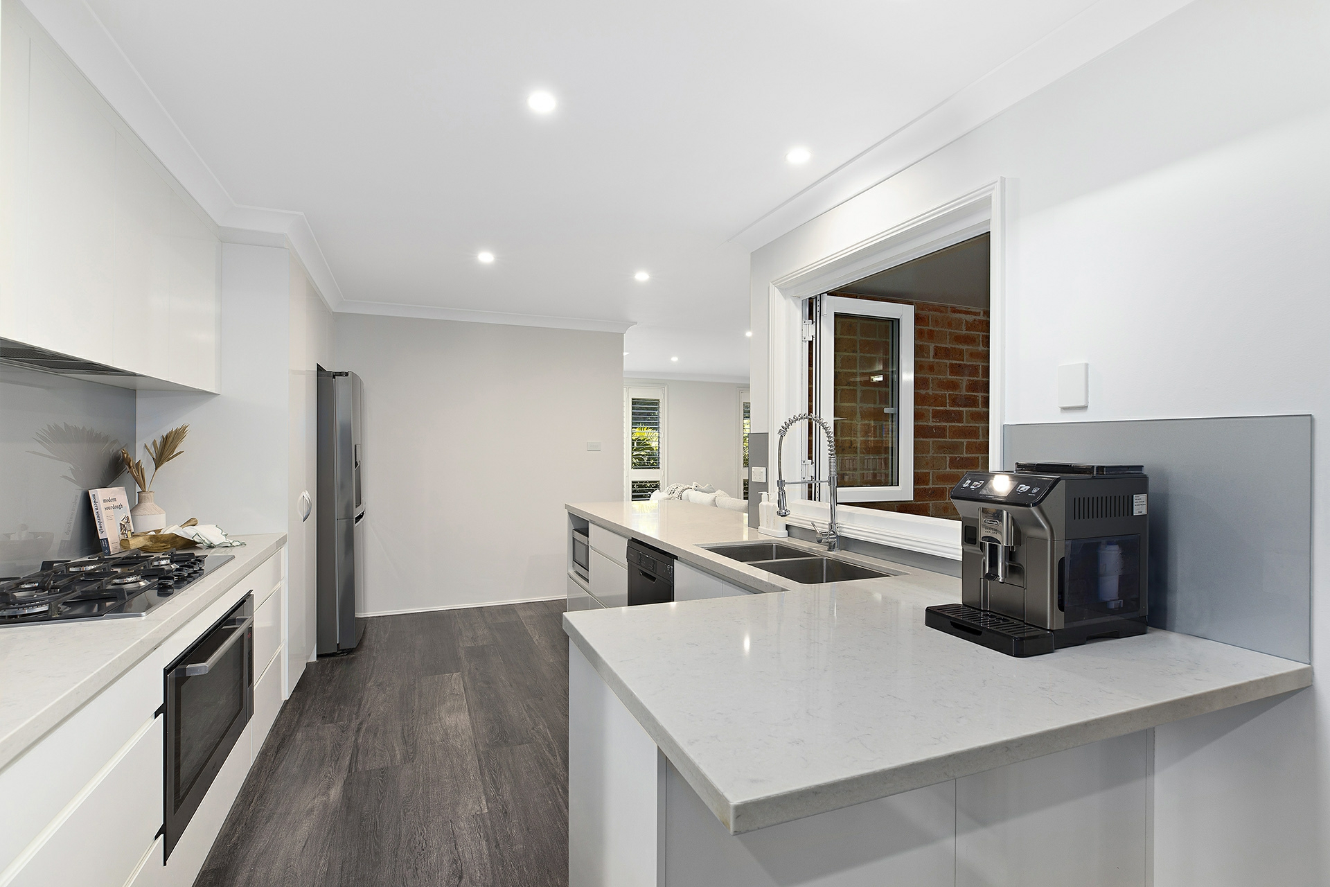 47 Dalgety Crescent, Green Point