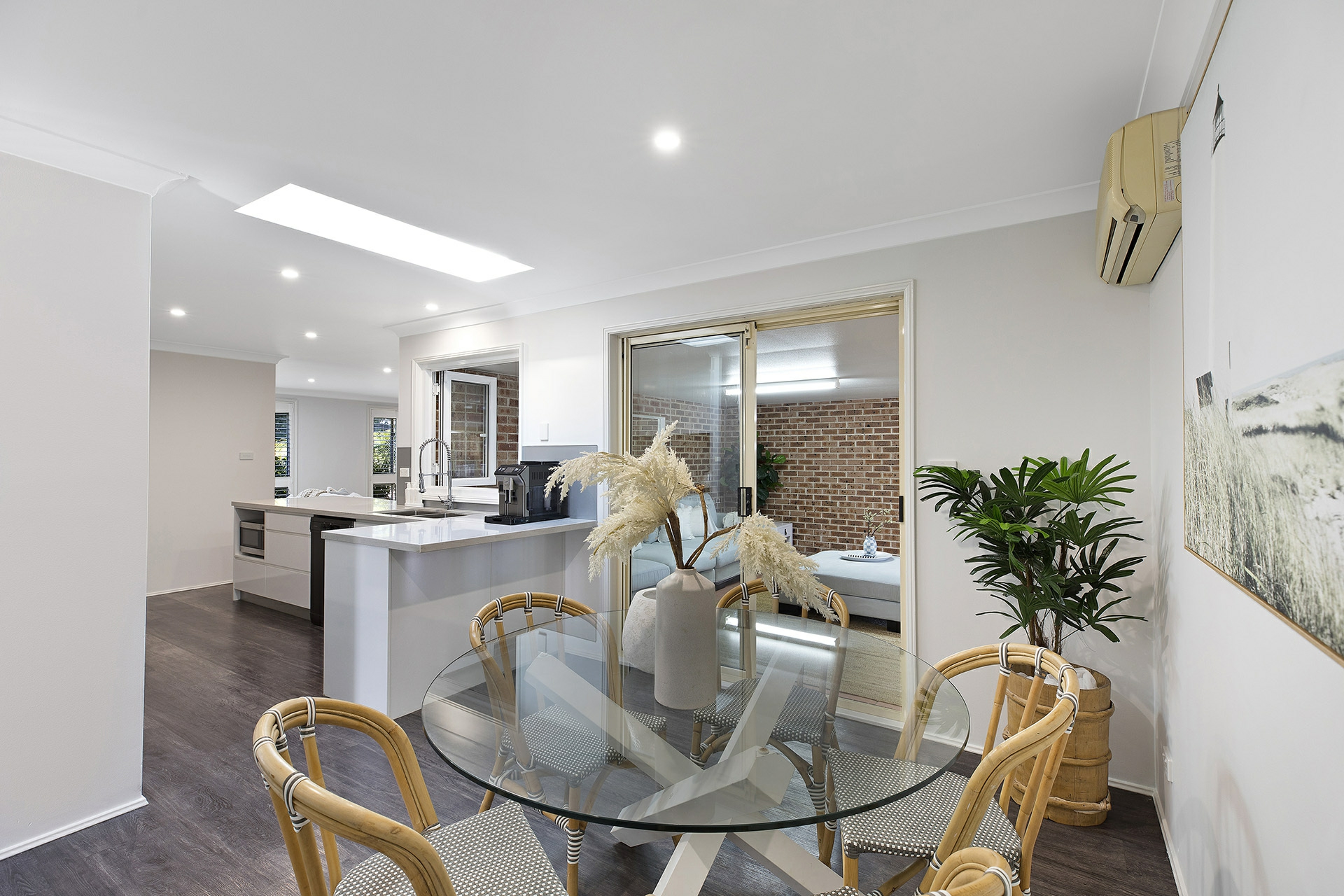 47 Dalgety Crescent, Green Point