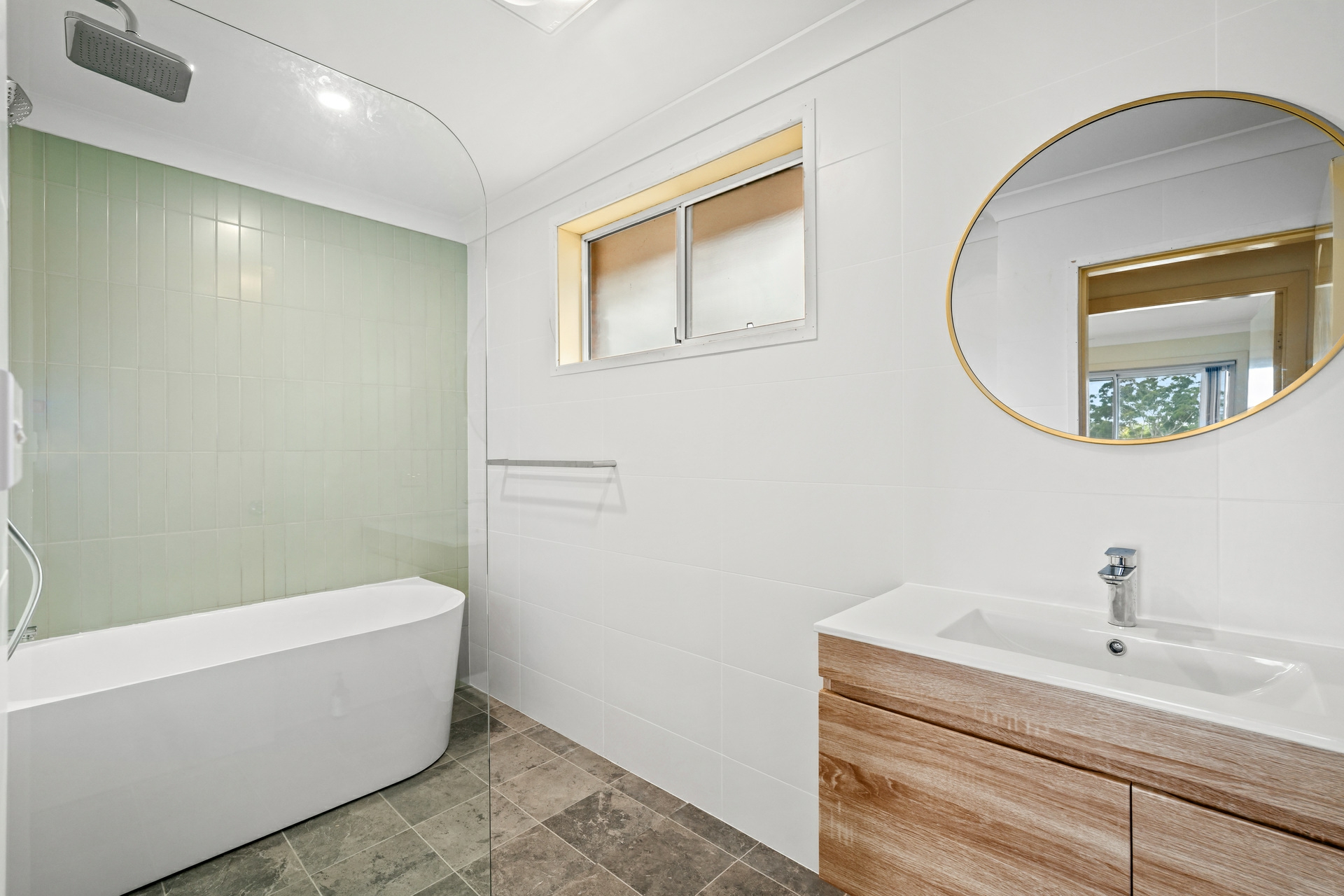 1/22 Wells Street, EAST GOSFORD