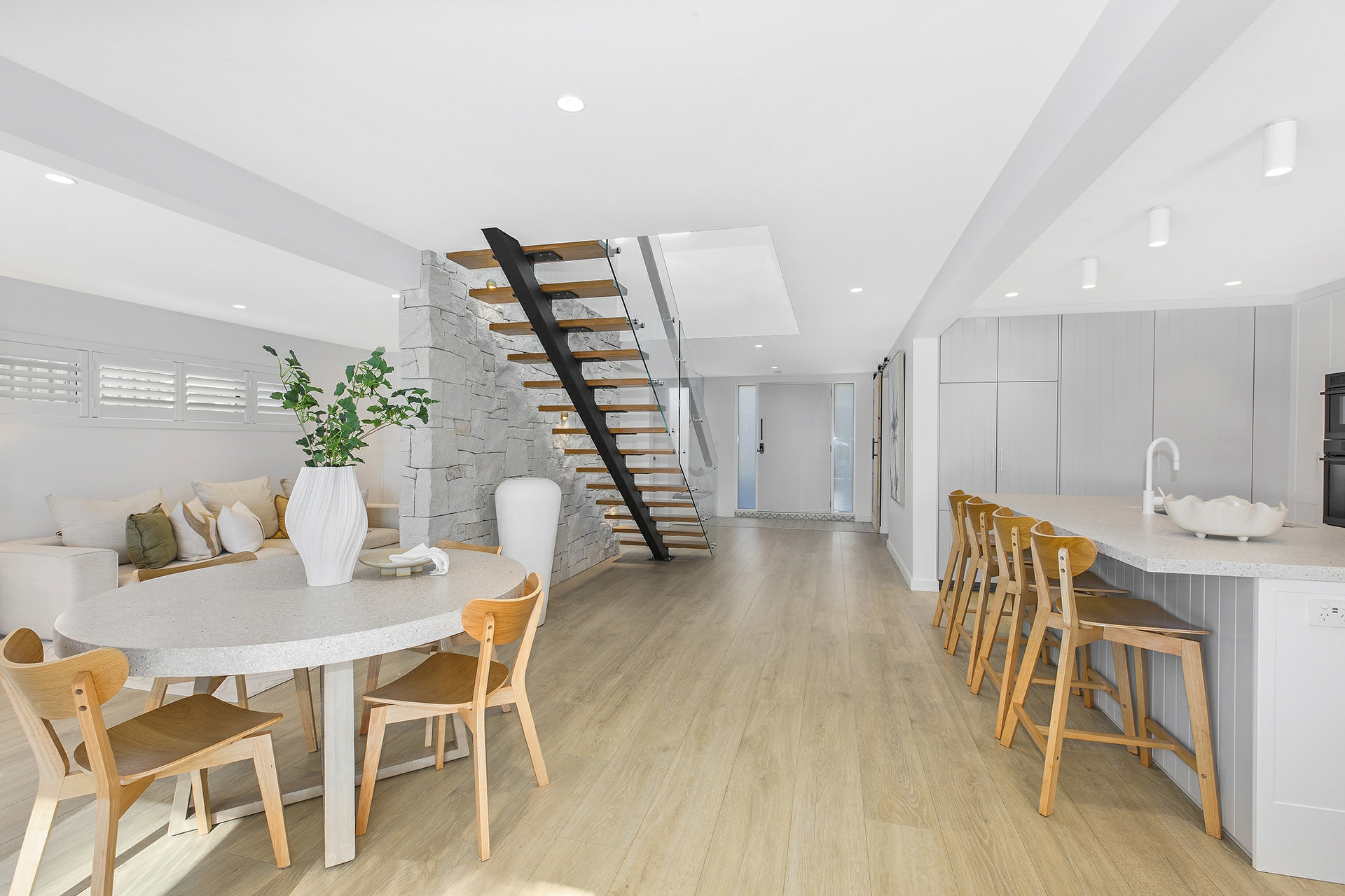 11 Grove Road, WAMBERAL