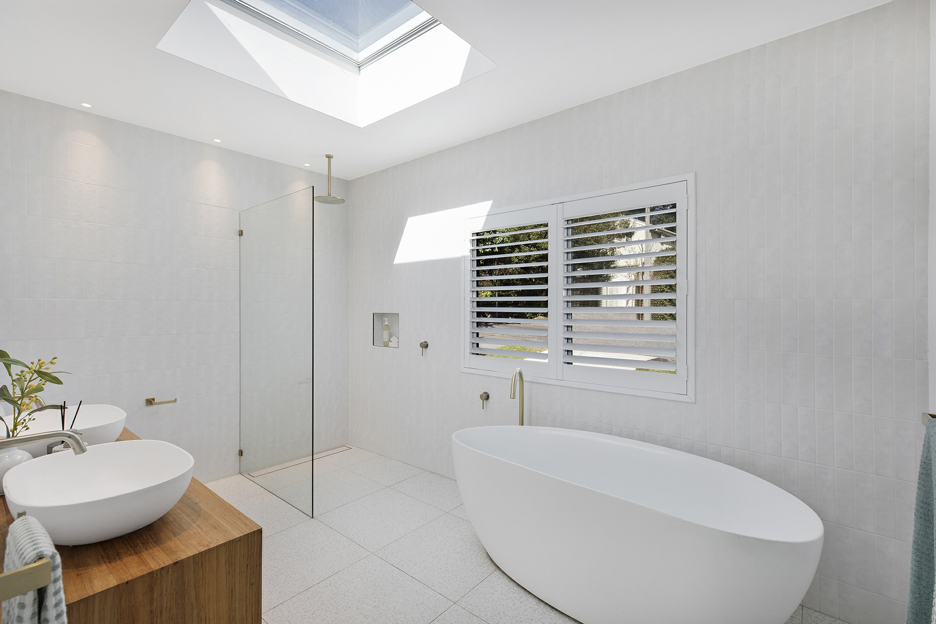 11 Grove Road, WAMBERAL