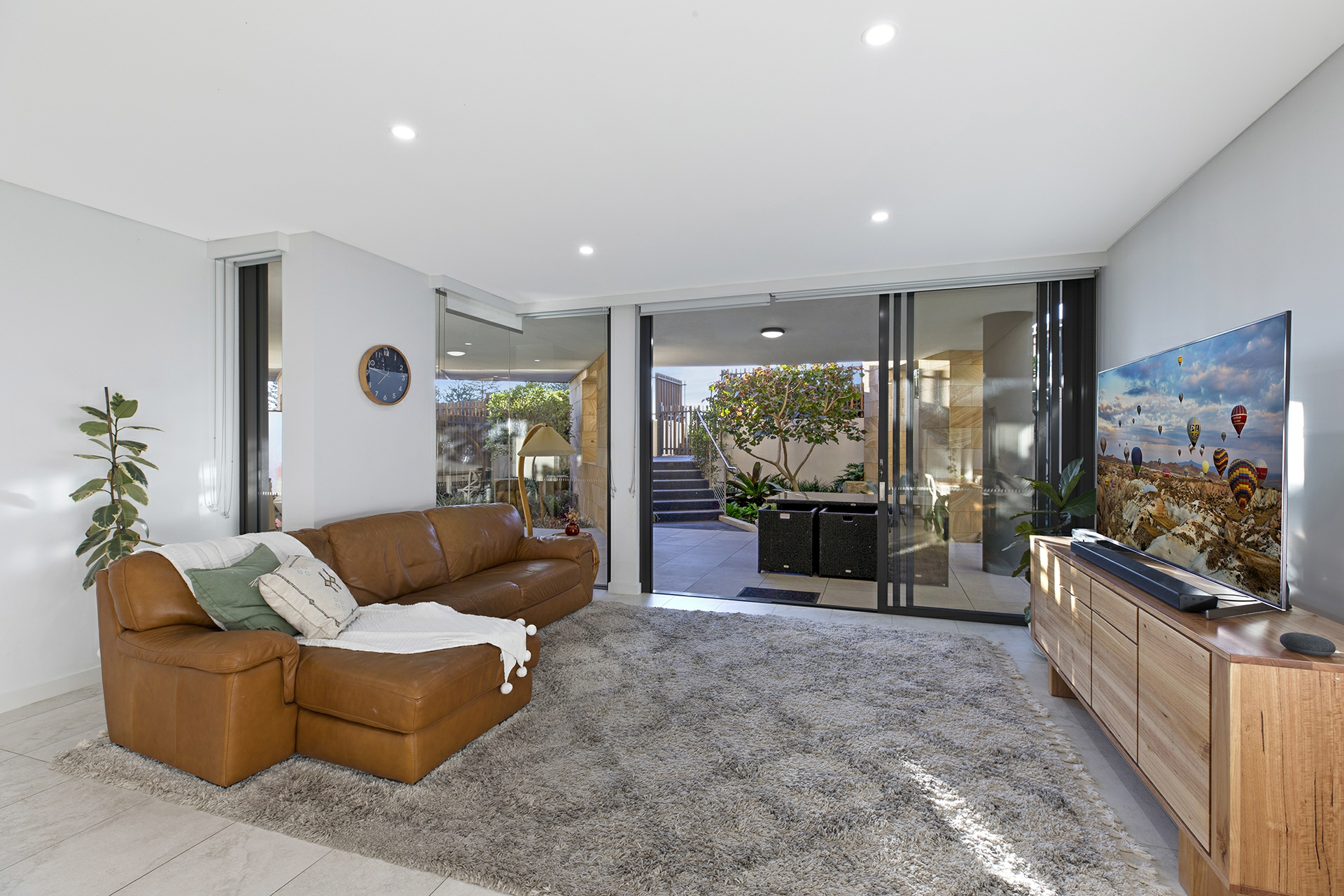 104/156A Terrigal Drive, TERRIGAL