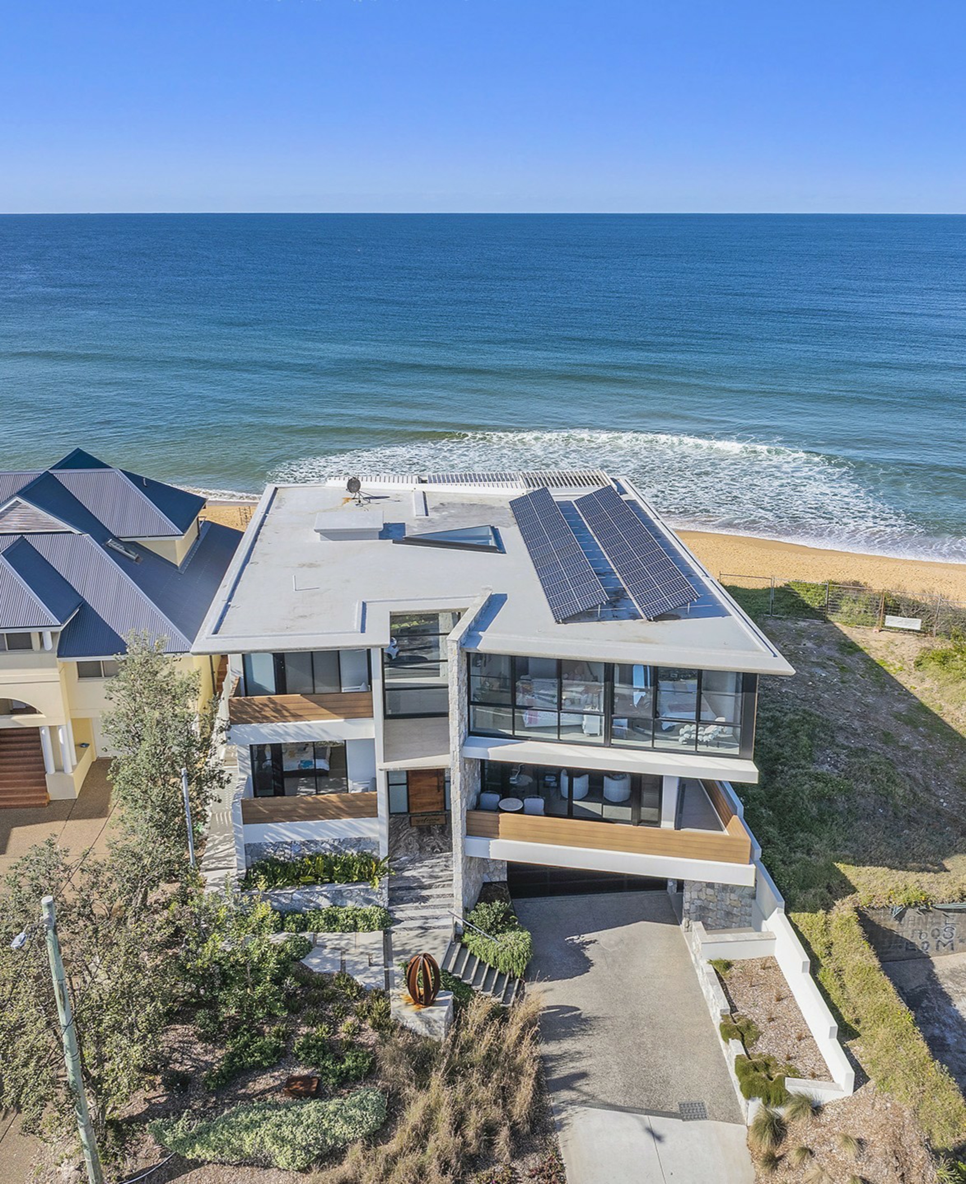 89 Ocean View Drive, WAMBERAL