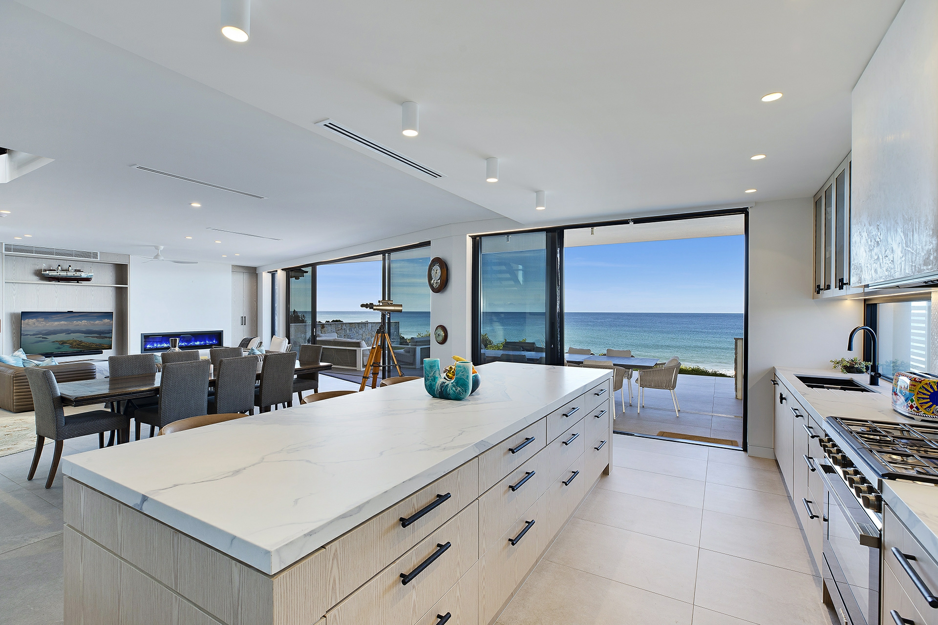 89 Ocean View Drive, WAMBERAL