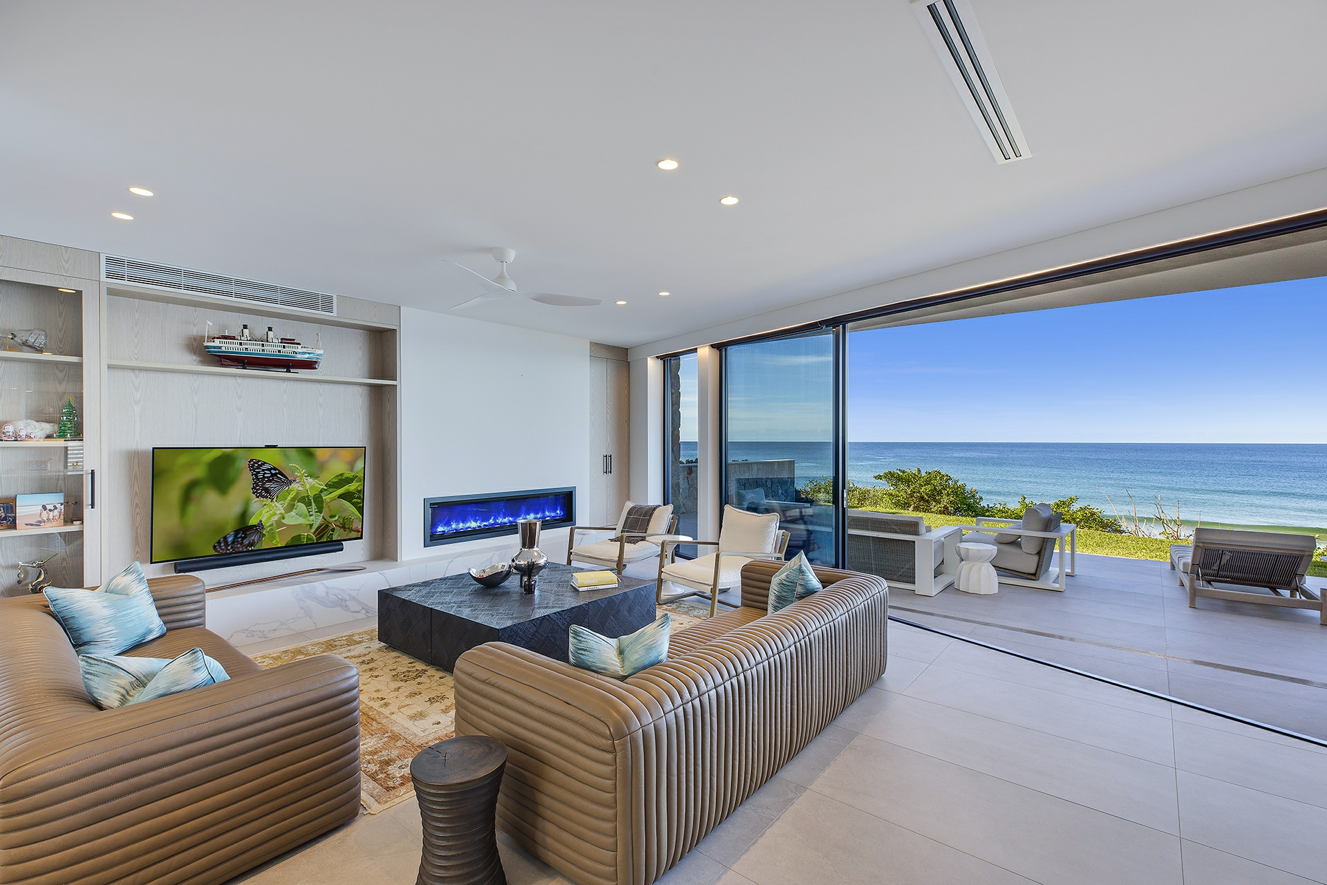 89 Ocean View Drive, WAMBERAL