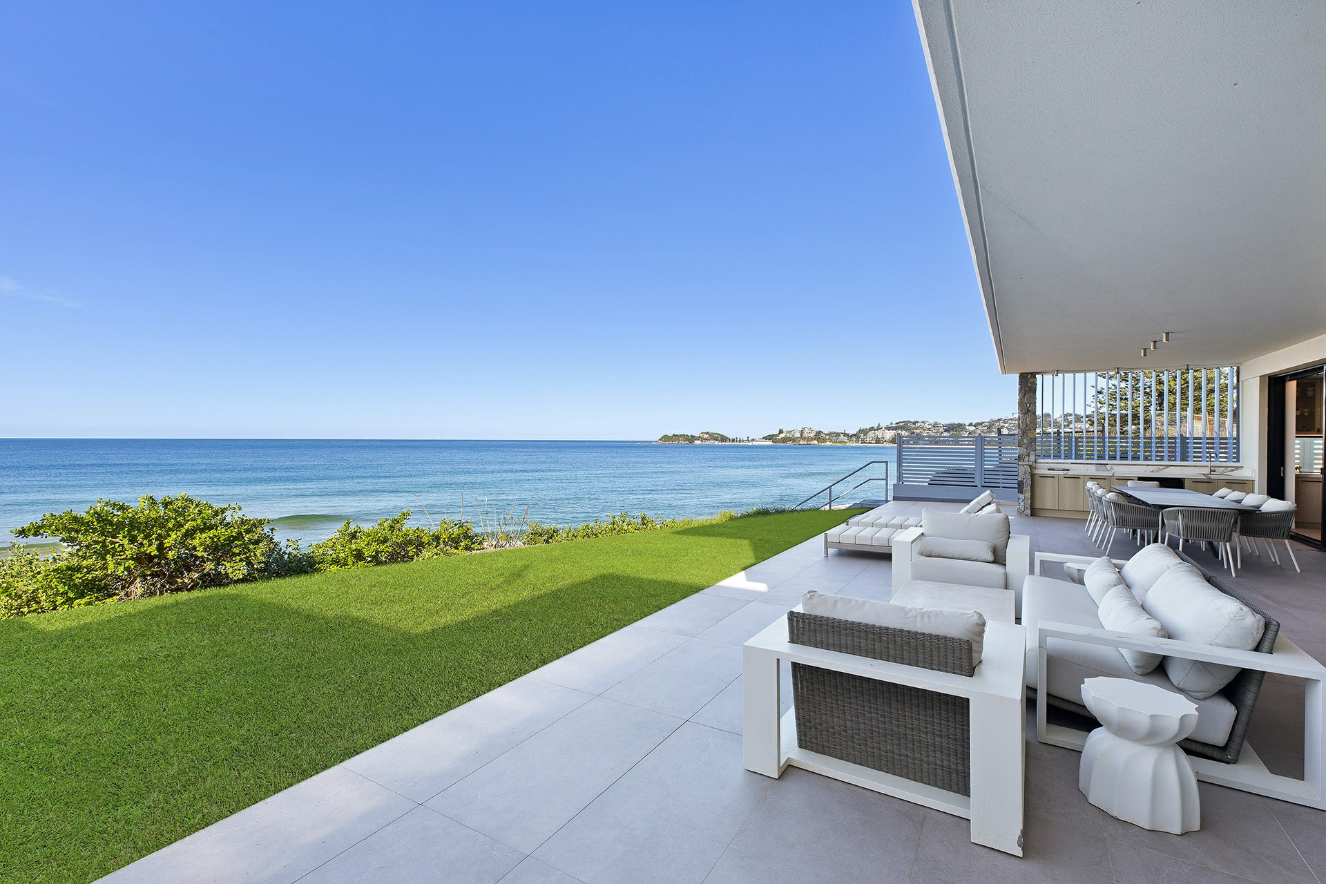 89 Ocean View Drive, WAMBERAL
