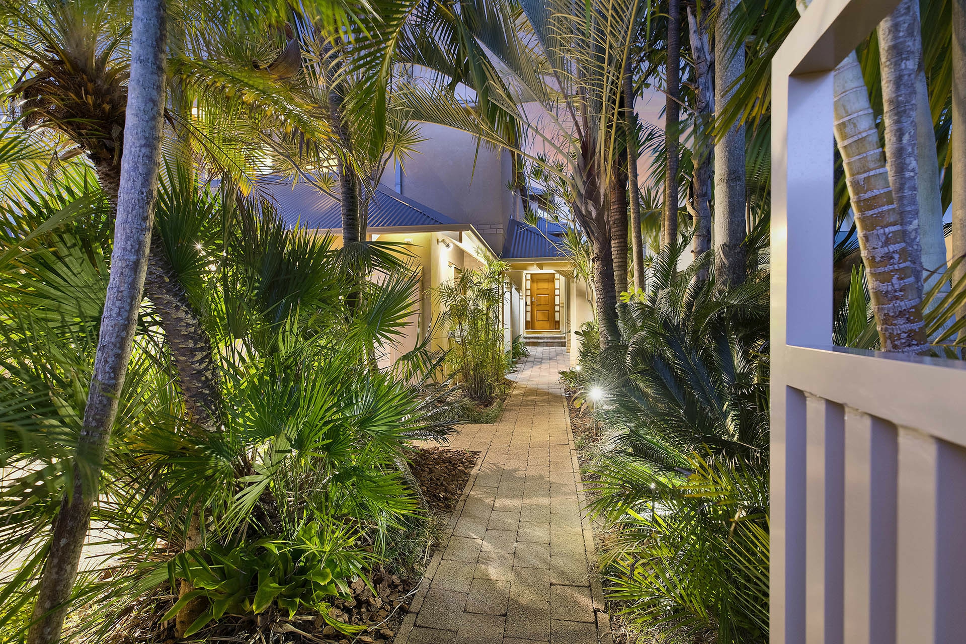 24 North Avoca Parade, NORTH AVOCA