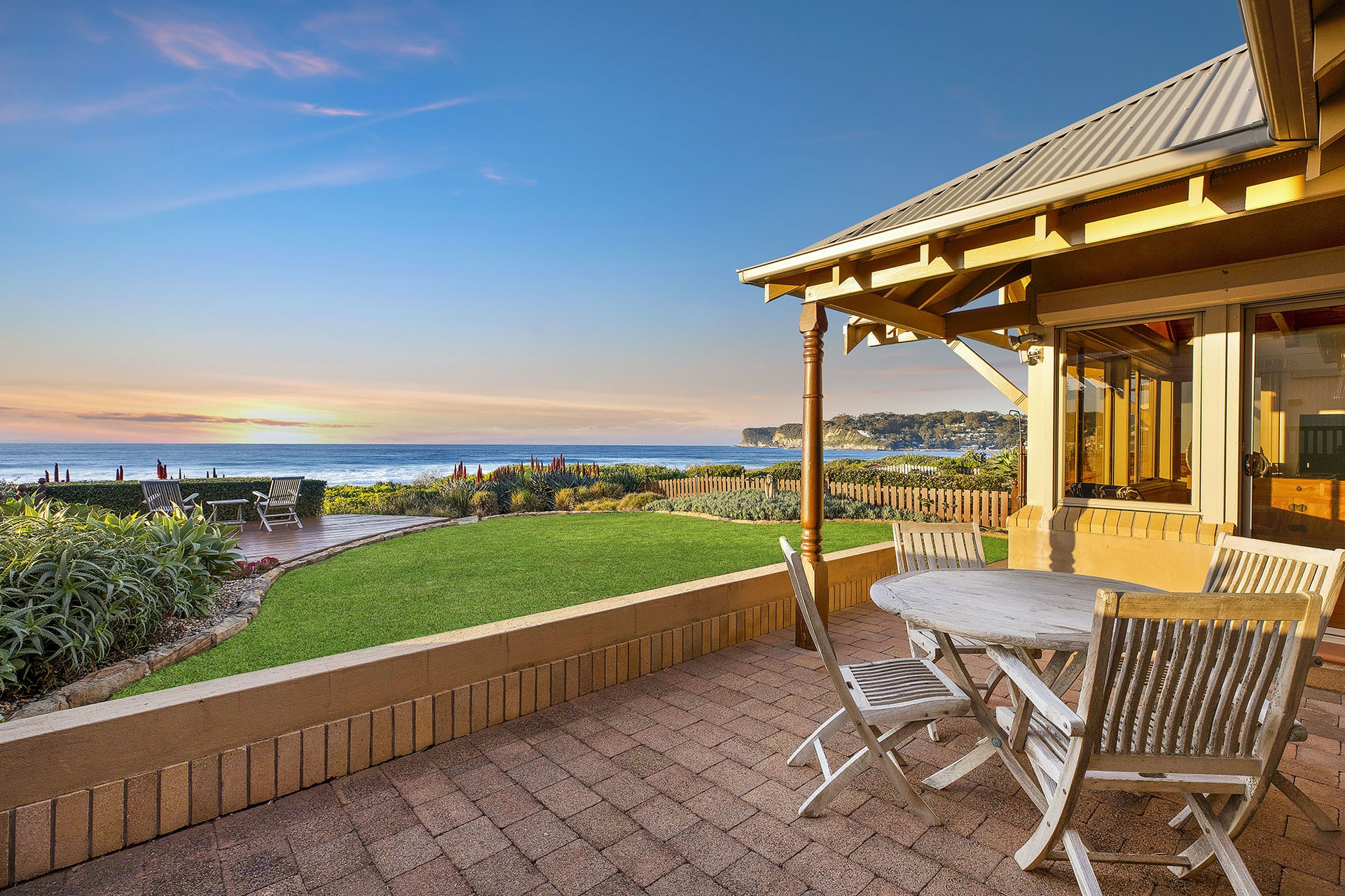 24 North Avoca Parade, North Avoca