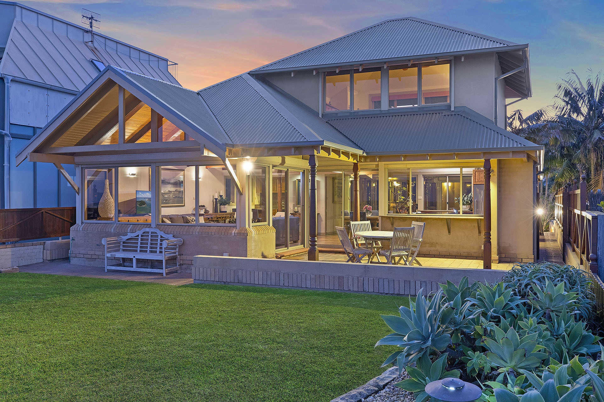 24 North Avoca Parade, NORTH AVOCA