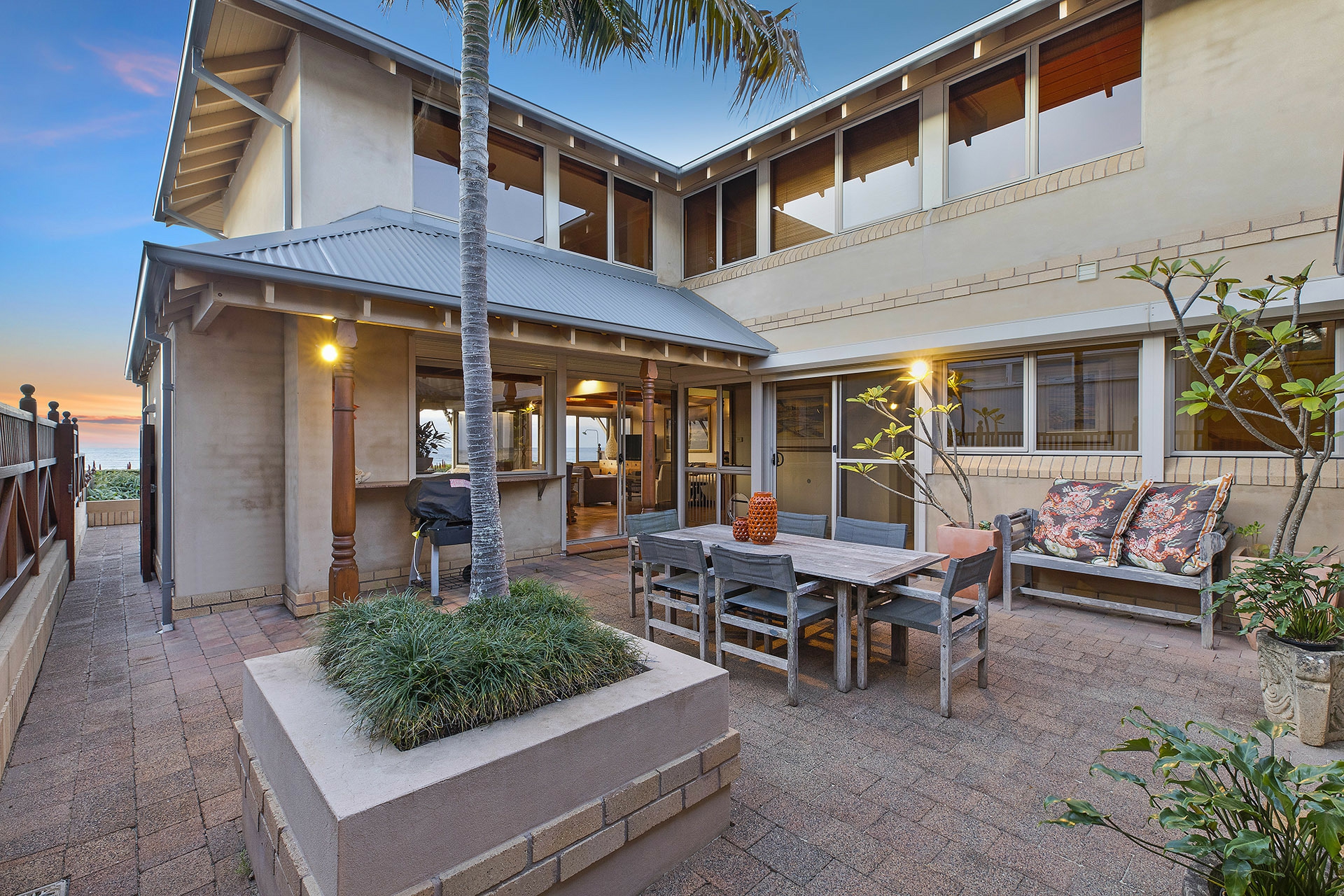 24 North Avoca Parade, NORTH AVOCA