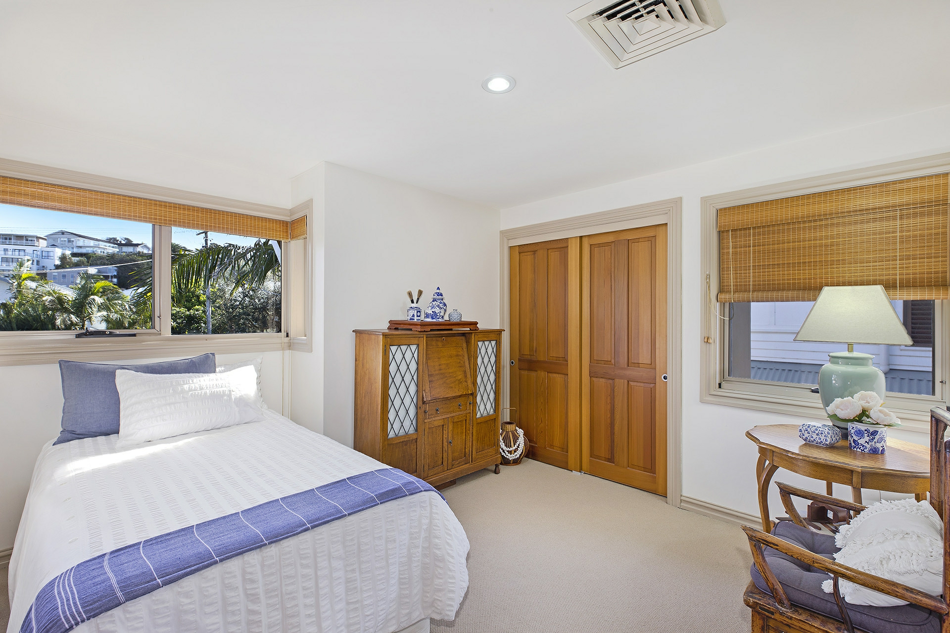 24 North Avoca Parade, NORTH AVOCA