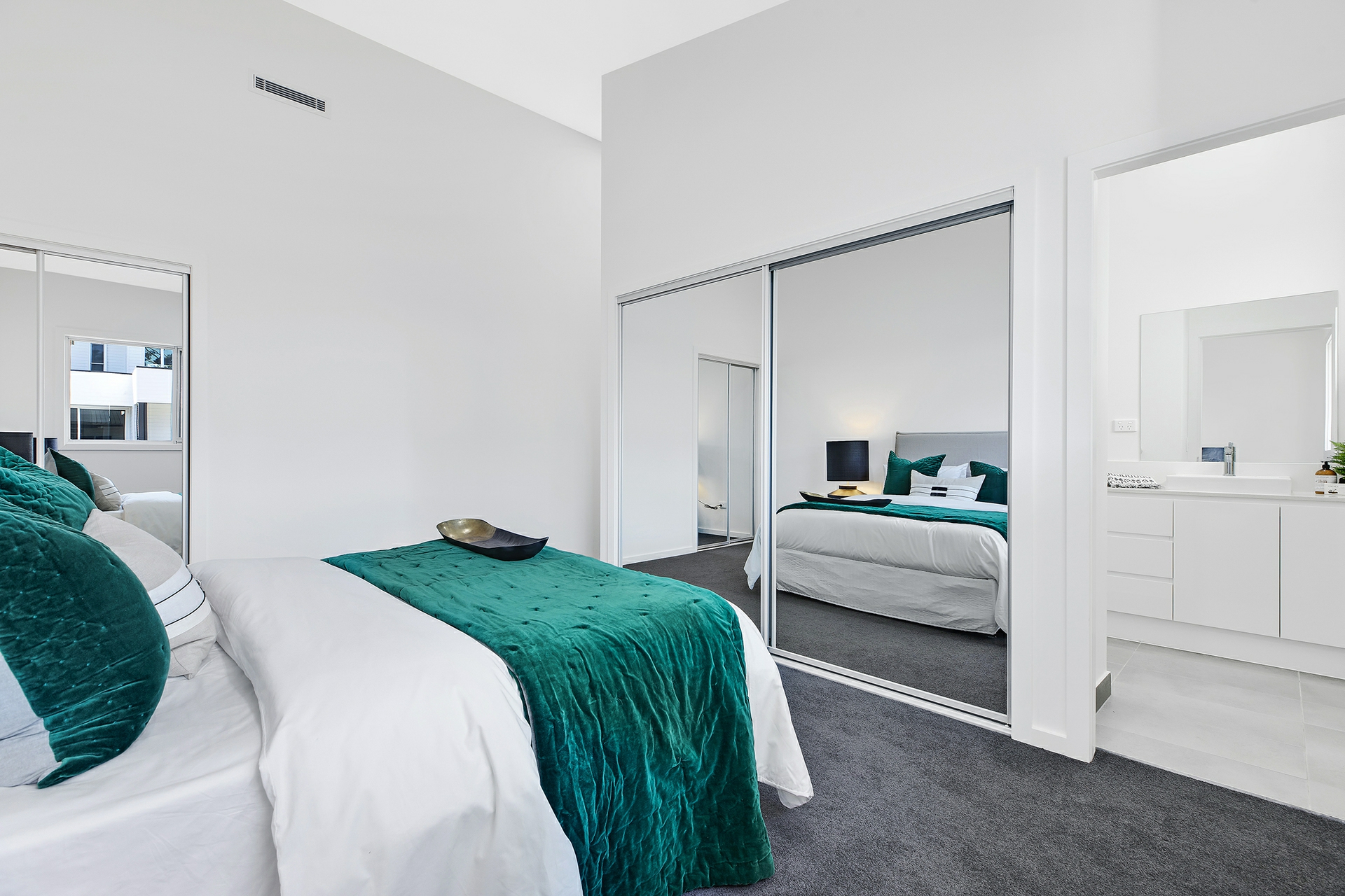 4/284 Terrigal Drive, Terrigal