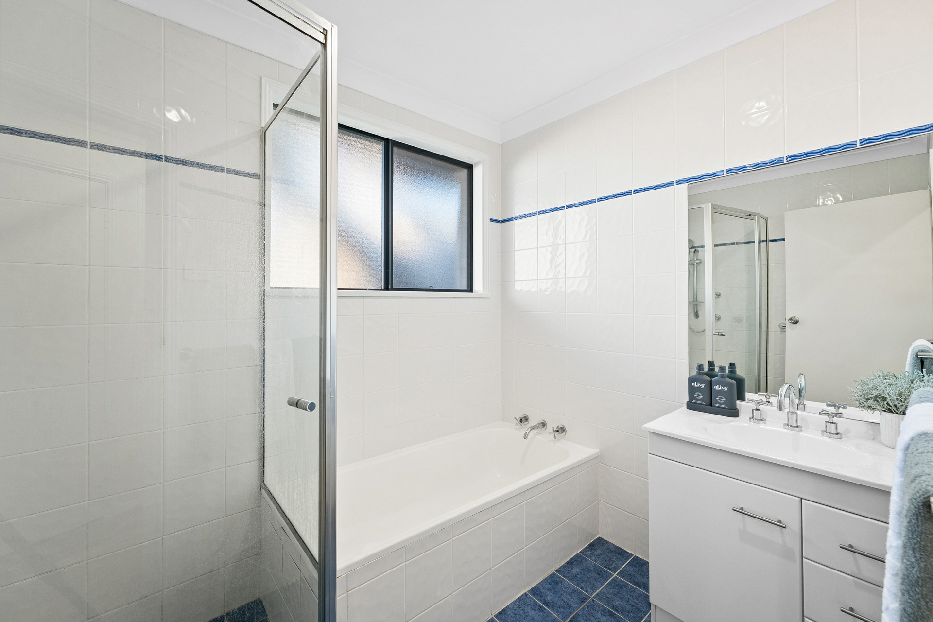 20 Blue Bell Drive — photo 13 of 15
