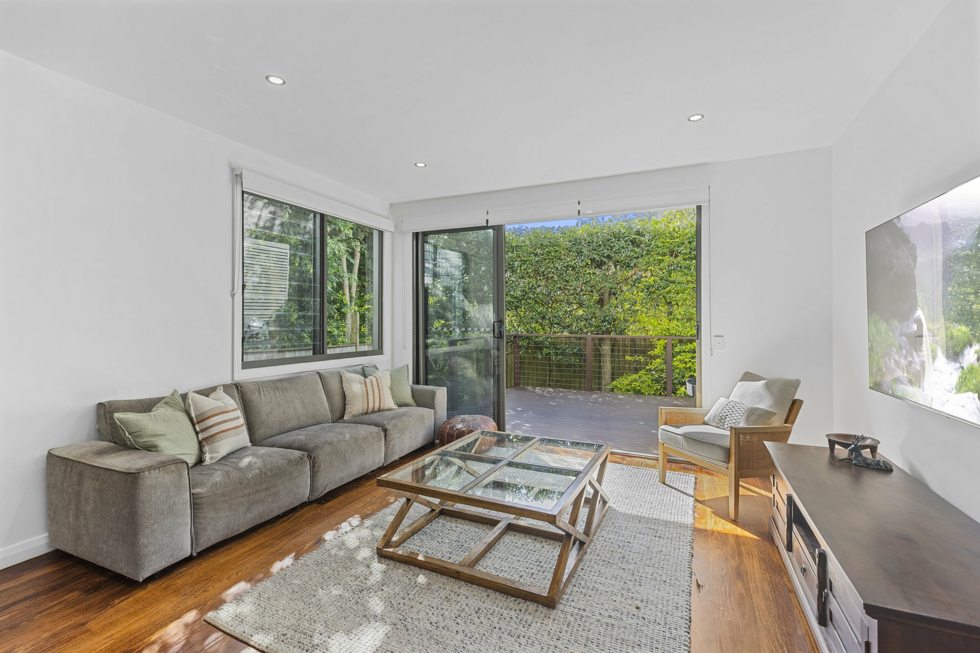 10B Chantell Avenue — photo 8 of 26
