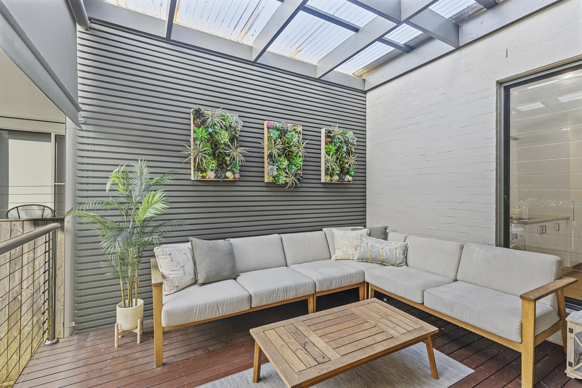 10B Chantell Avenue — photo 9 of 26