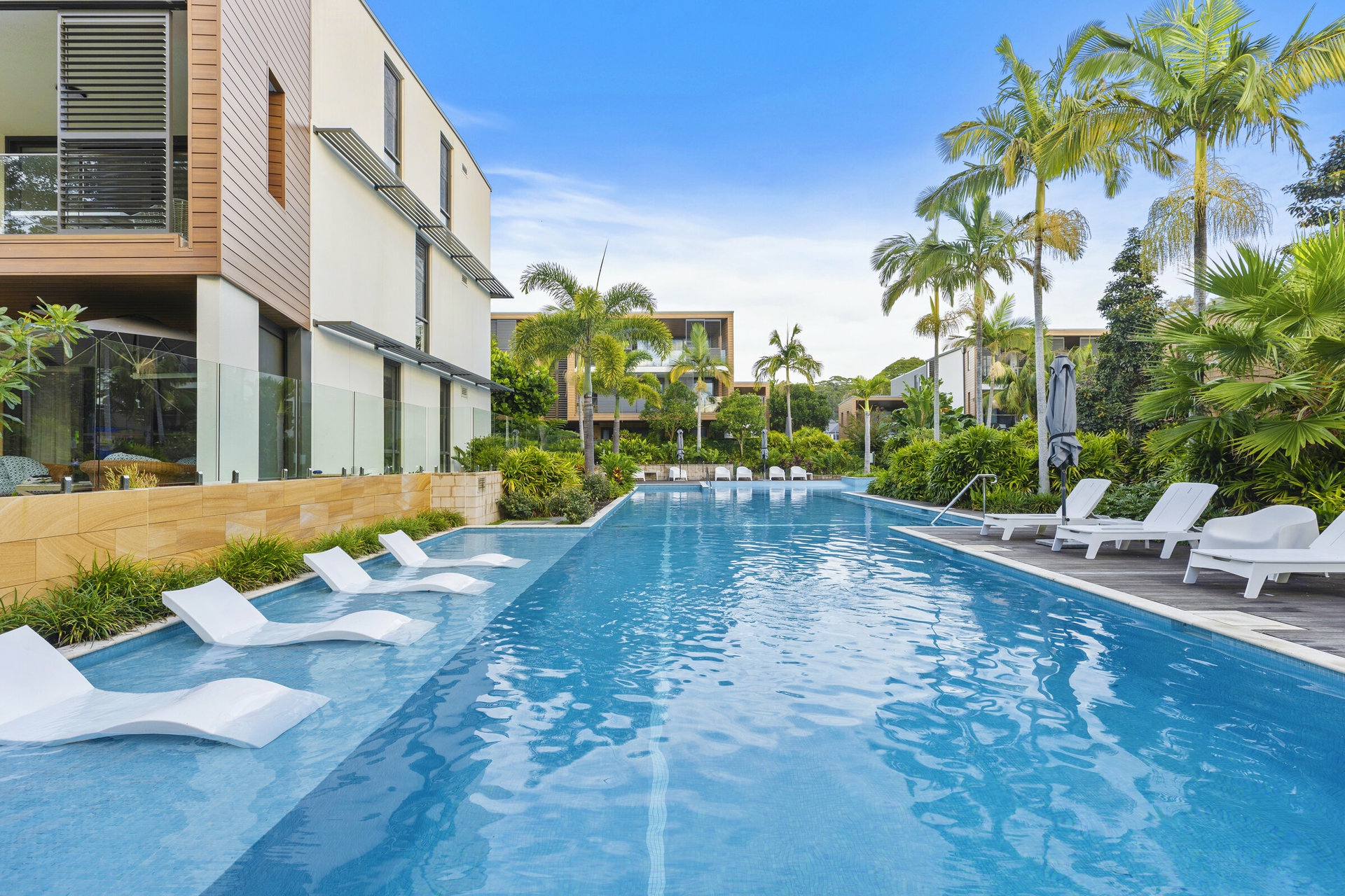 402/156D Terrigal Drive — photo from LJ Hooker Terrigal