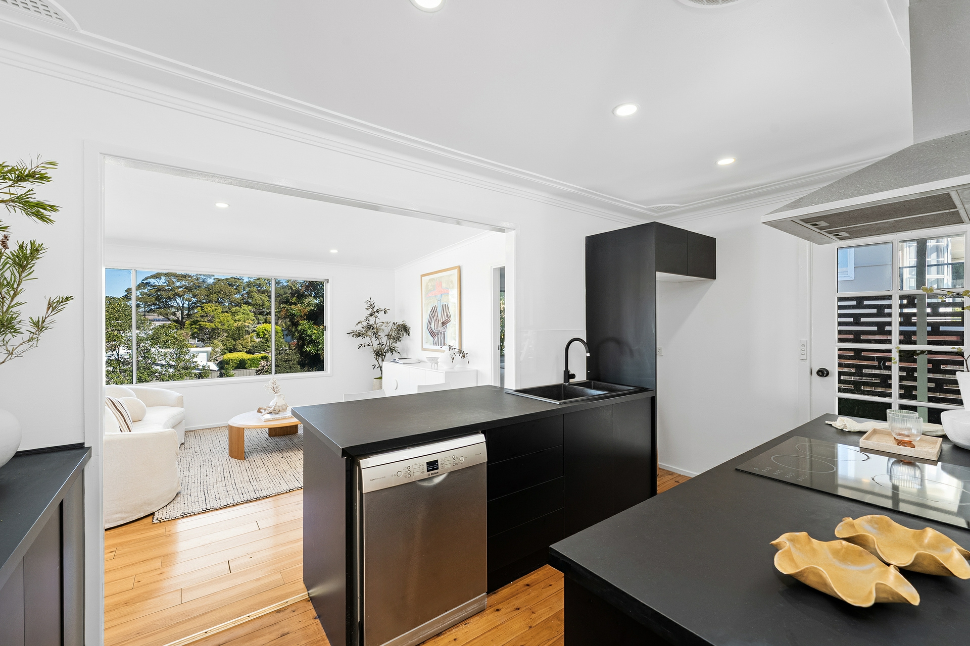 6 Seaview Avenue — photo 6 of 22