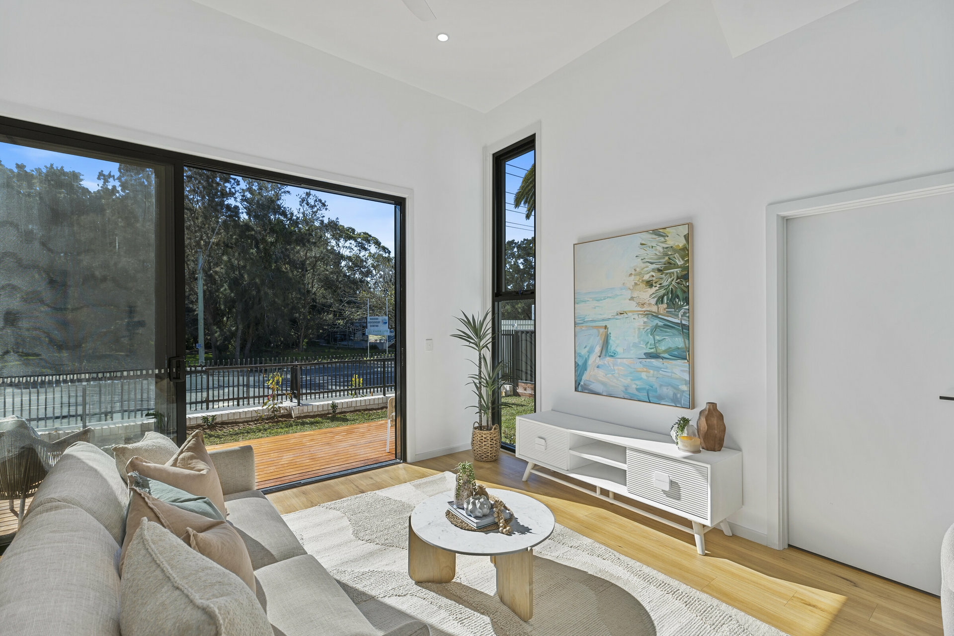 4/234 Terrigal Drive — photo 3 of 18