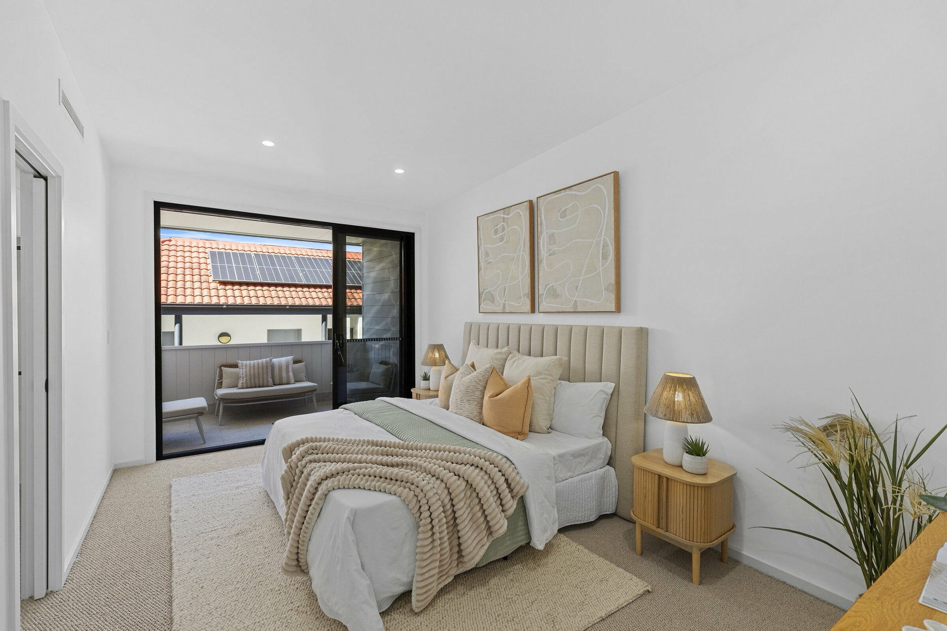 4/234 Terrigal Drive — photo 12 of 18