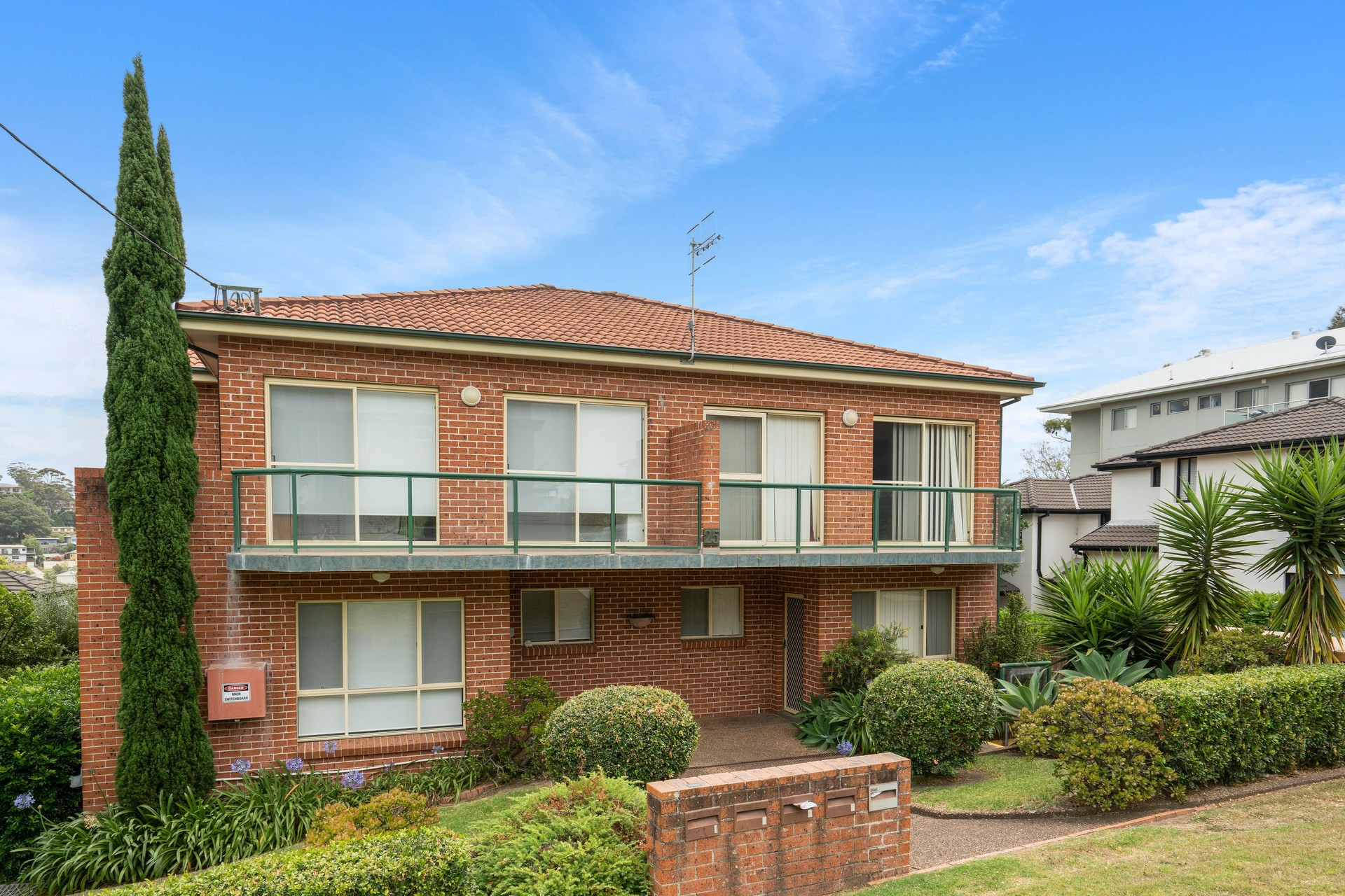 4/25 Barnhill Road — photo from LJ Hooker Terrigal