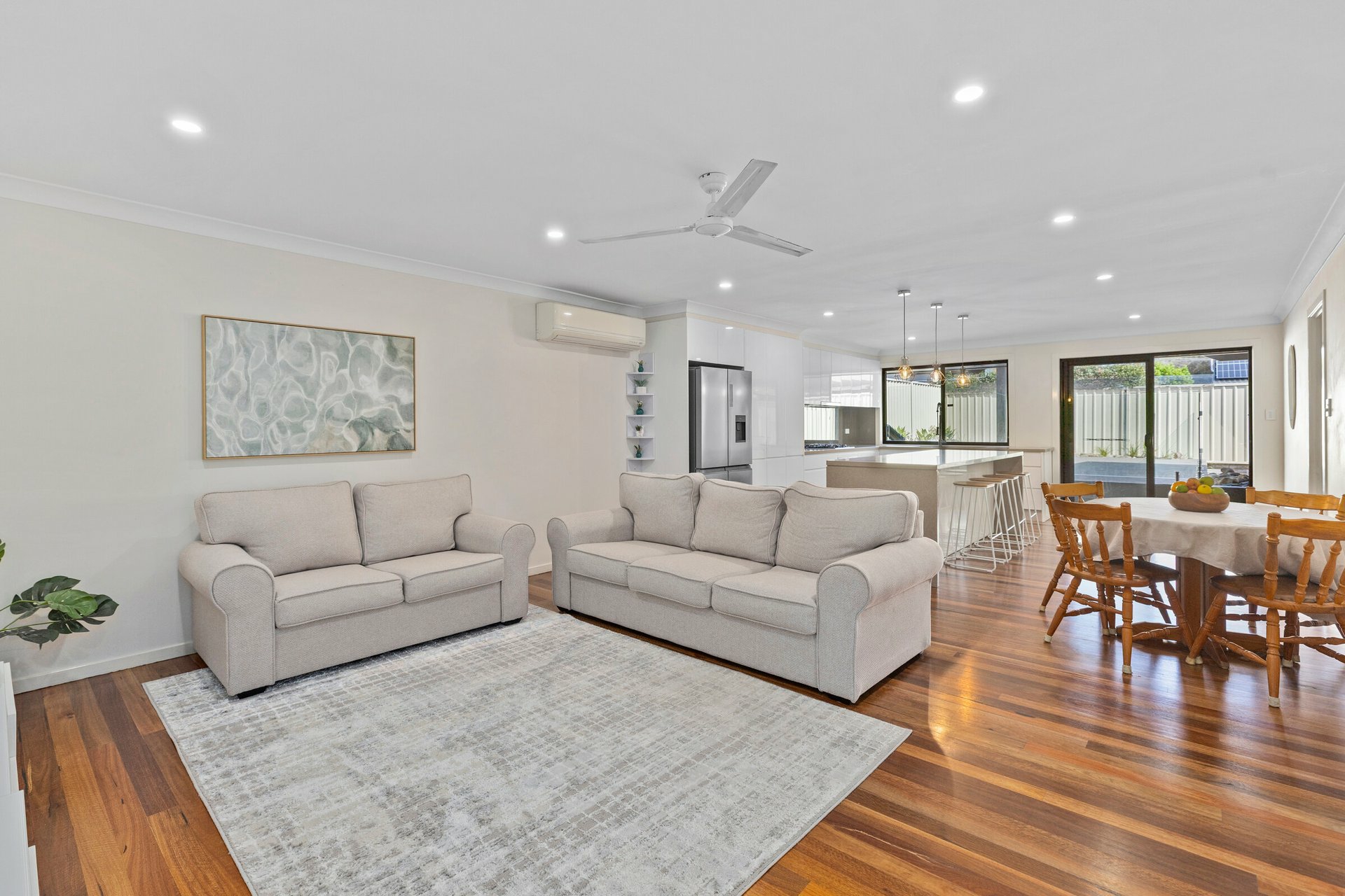 2 Namoi Close — photo 3 of 13