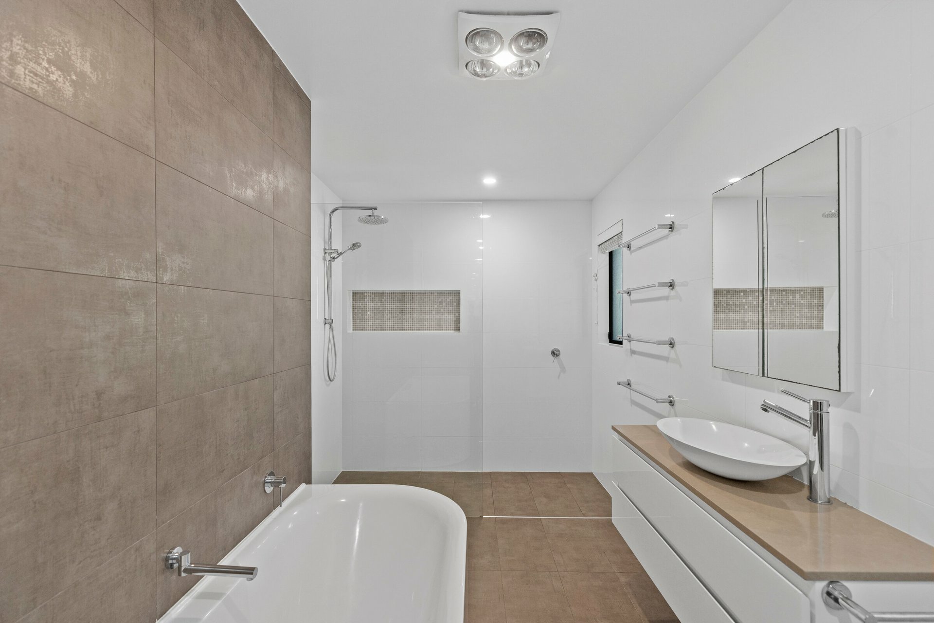 2 Namoi Close — photo 11 of 13